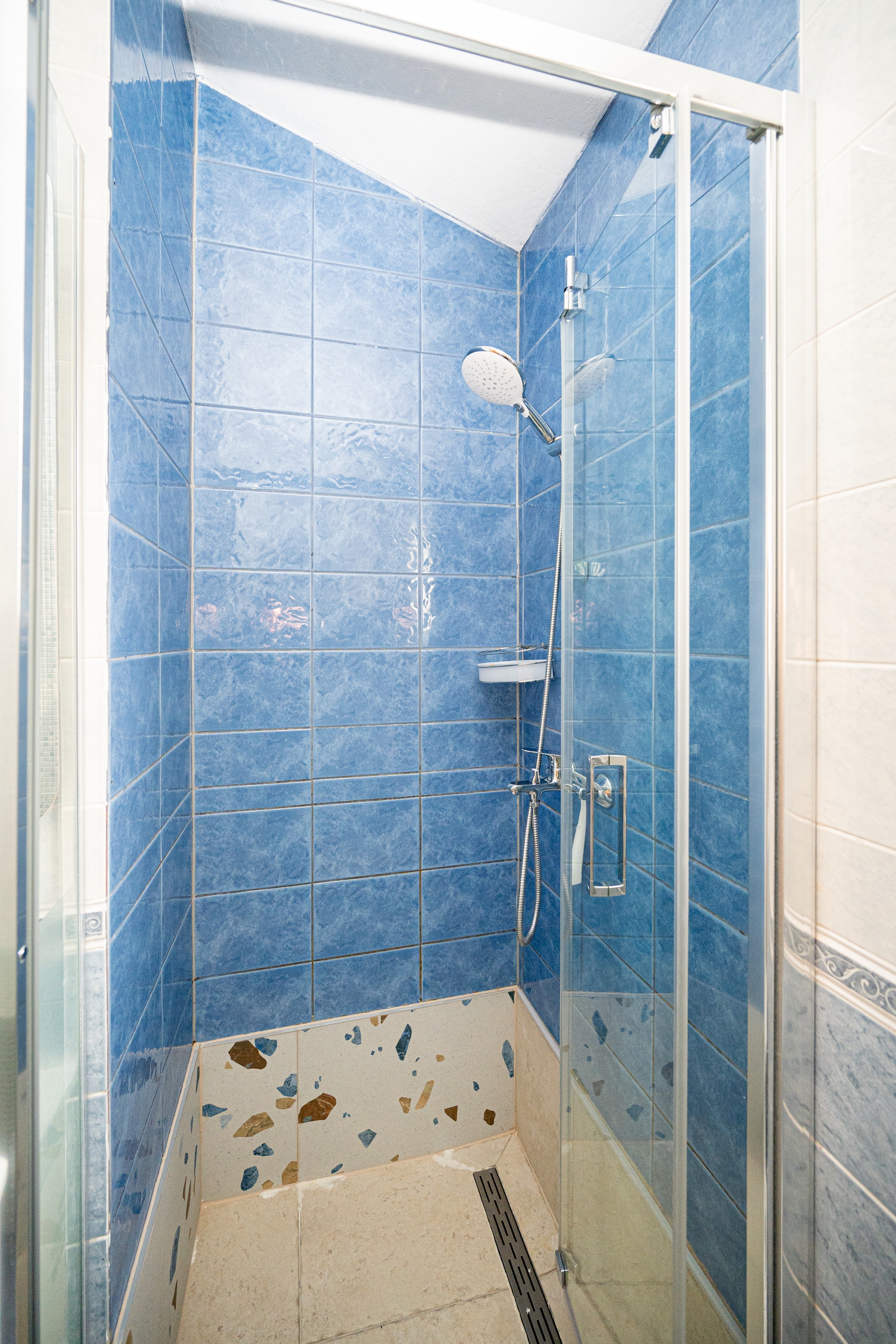 Three bedroom apartment with terrace Zadar  A-a