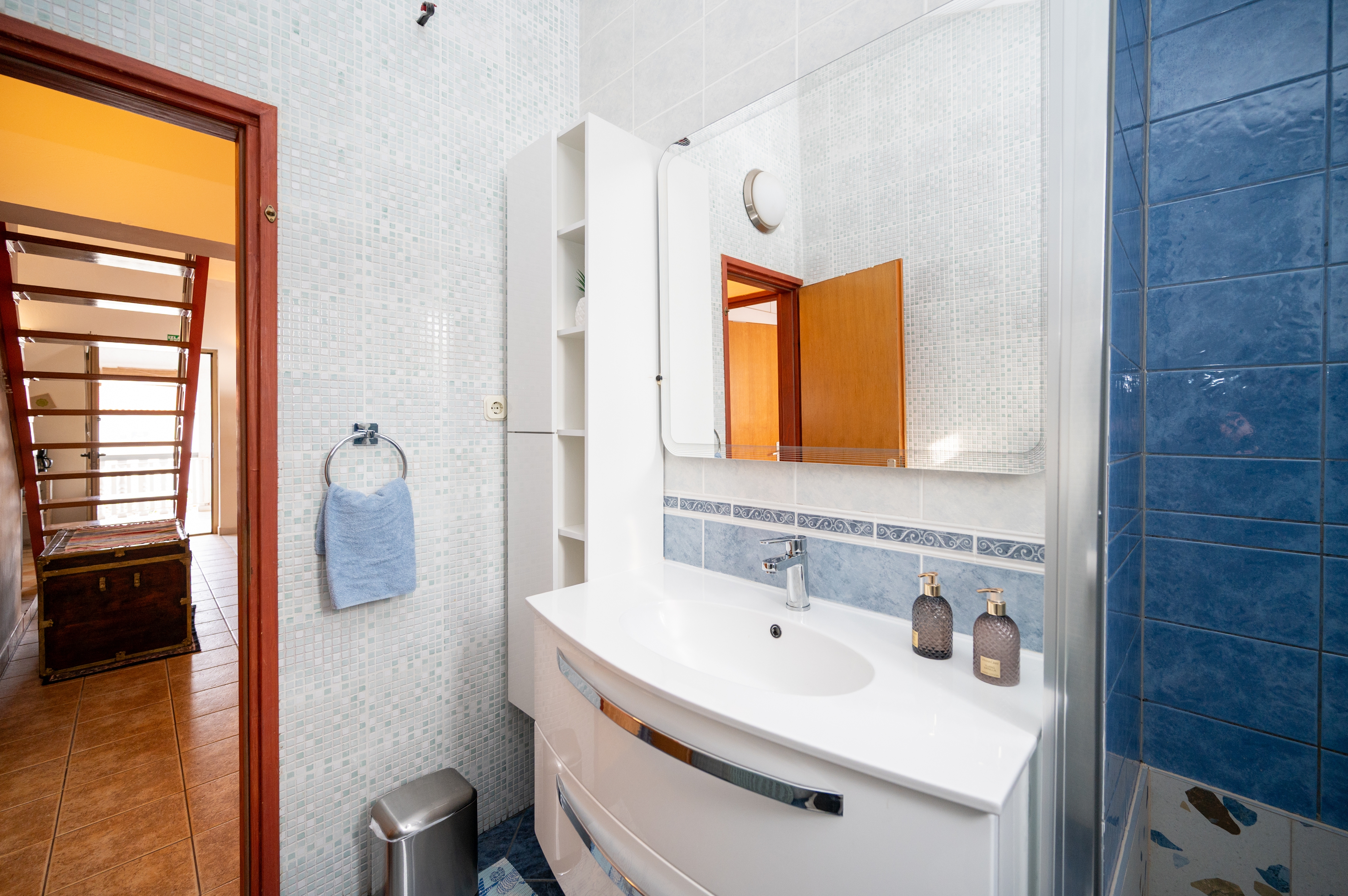 Three bedroom apartment with terrace Zadar  A-a
