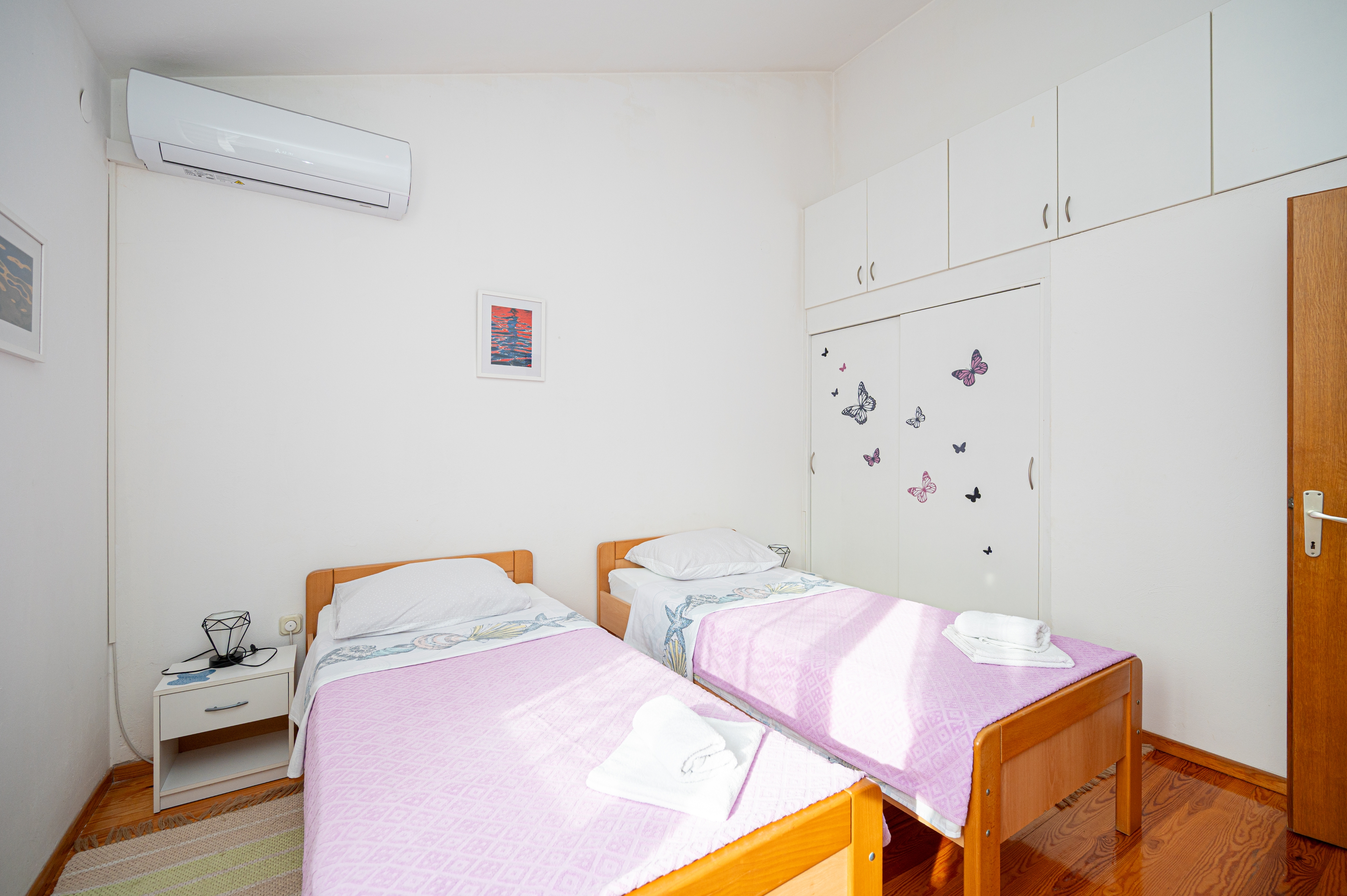 Three bedroom apartment with terrace Zadar  A-a