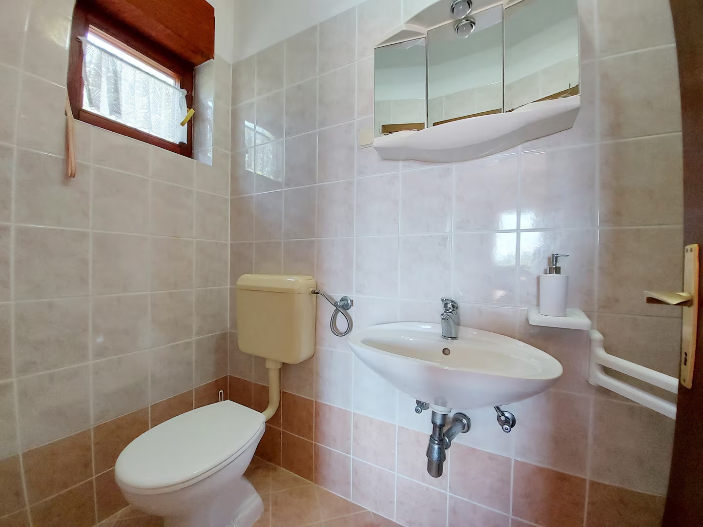 Two bedroom apartment with balcony Palit, Rab  A-a