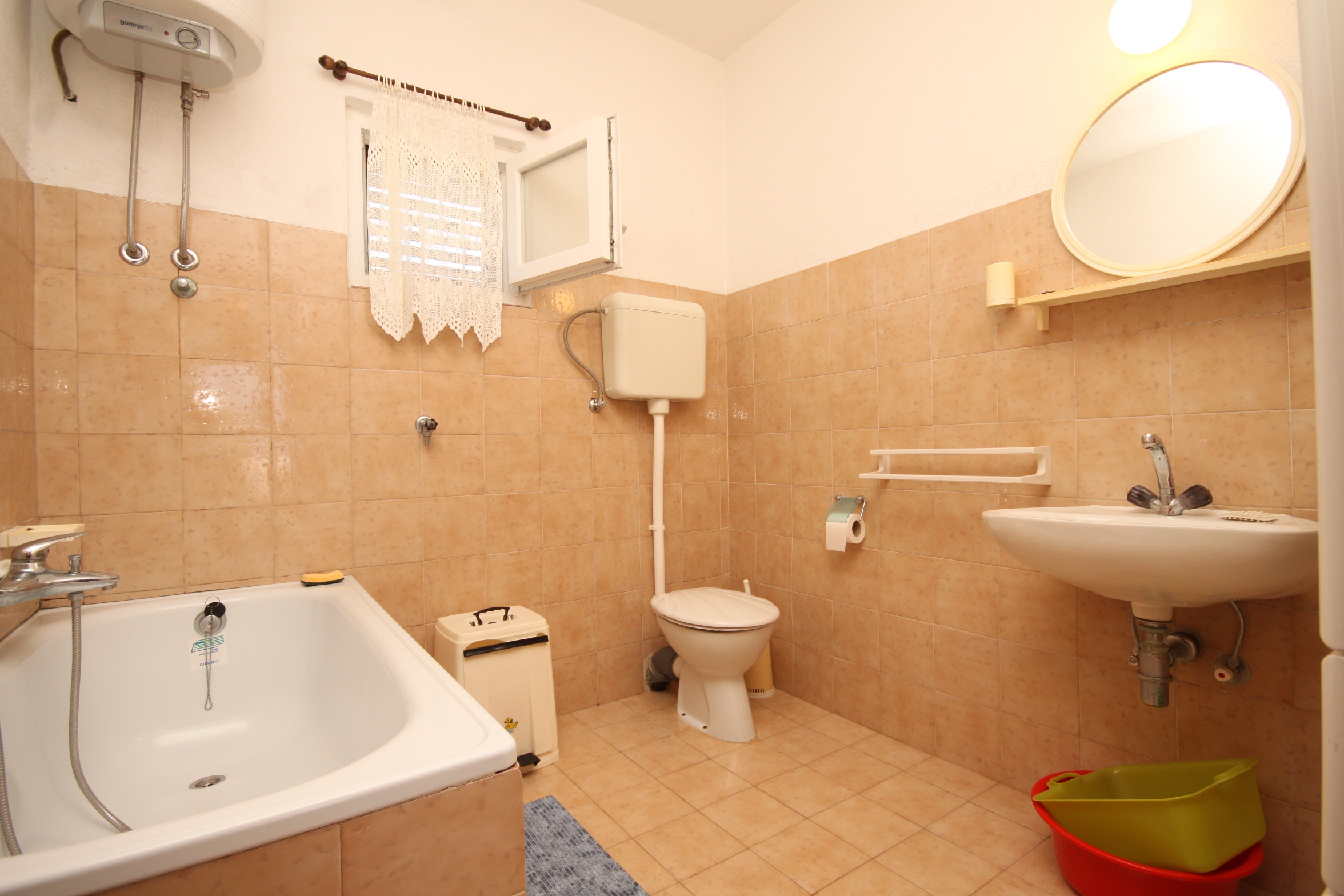 Two bedroom apartment with terrace and sea view Rukavac, Vis  A-a