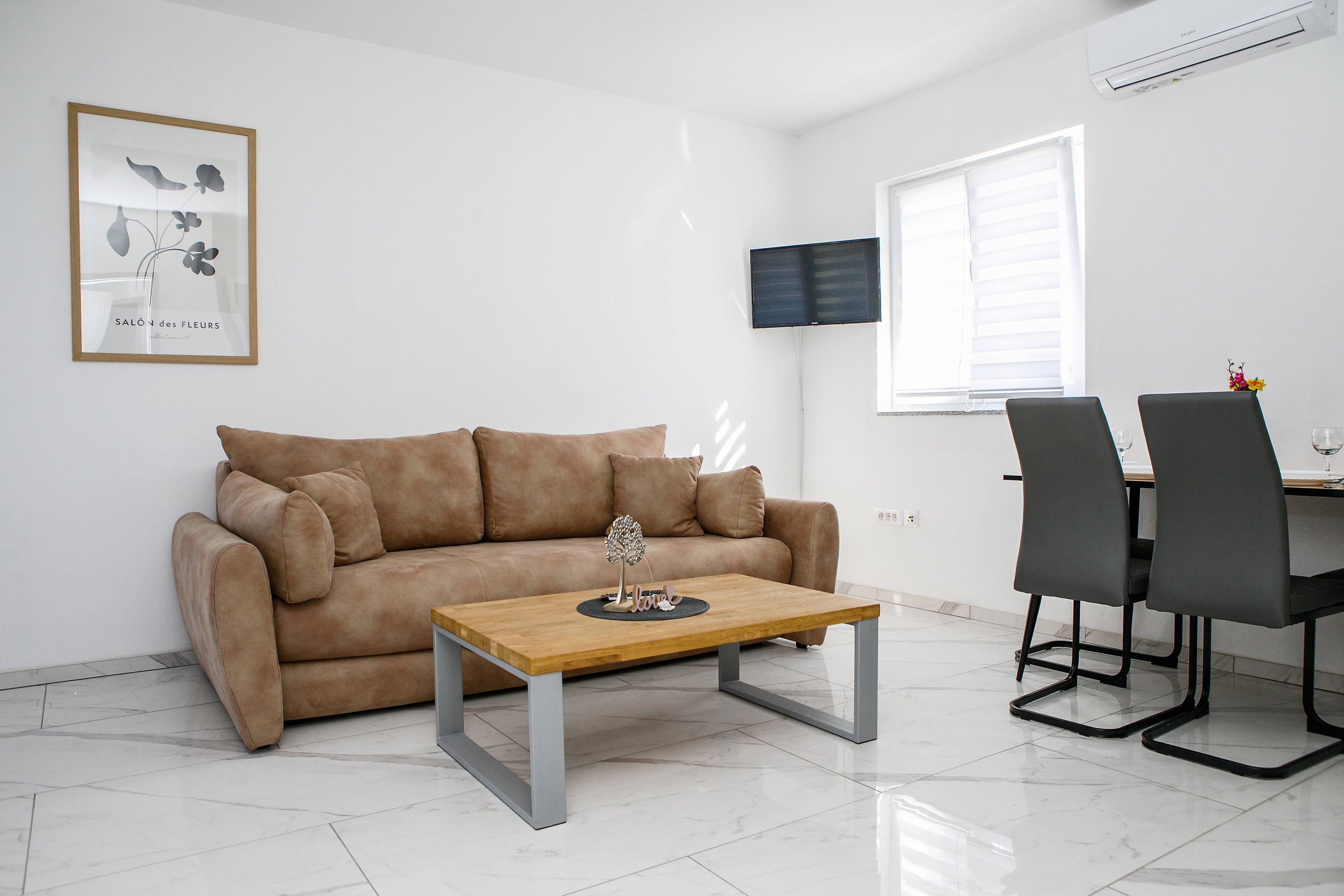 One bedroom apartment with balcony Vrsi - Mulo, Zadar (A-24110-c) One bedroom apartment with balcony Vrsi - Mulo, Zadar (A-24110-c)