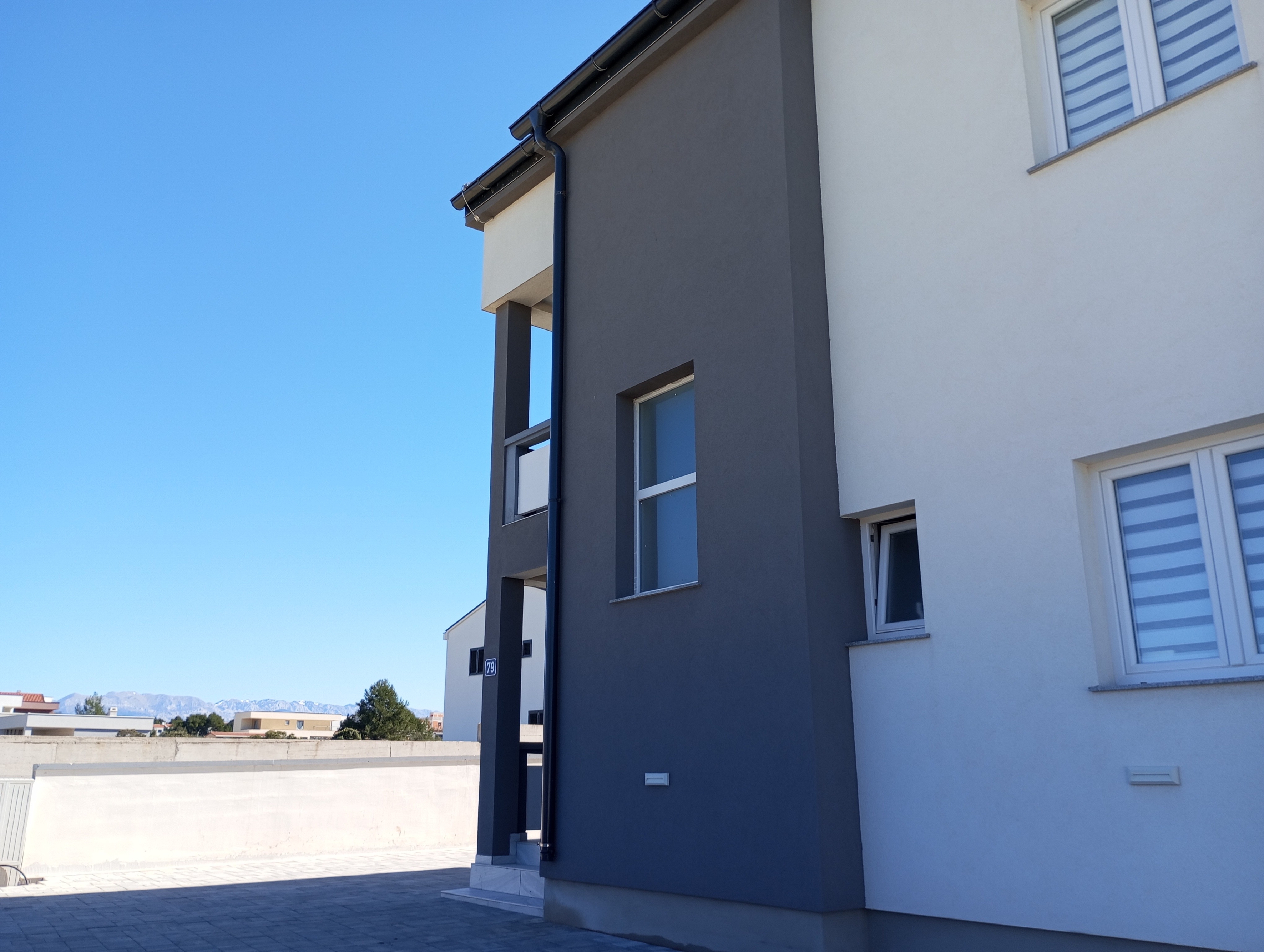 One bedroom apartment with balcony Vrsi - Mulo, Zadar (A-24110-b)