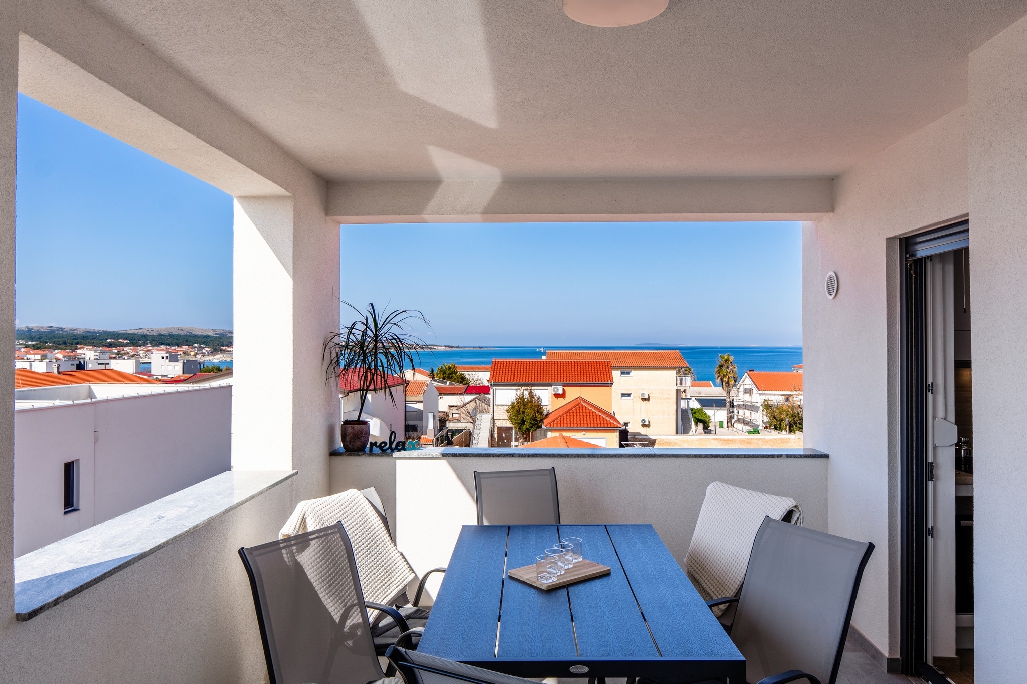 Two bedroom apartment with terrace and sea view Vir  A-b