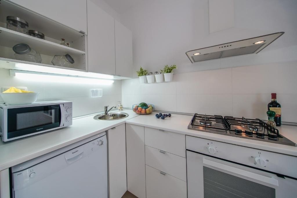 Three bedroom apartment with terrace Duba Stonska, Pelješac  A-a