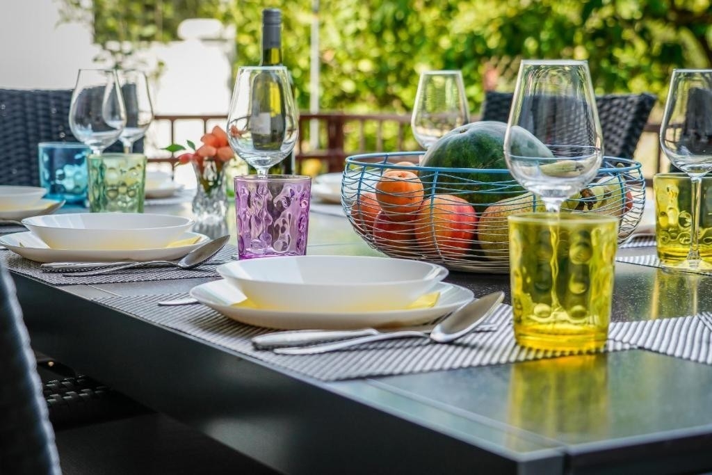 Three bedroom apartment with terrace Duba Stonska, Pelješac  A-a