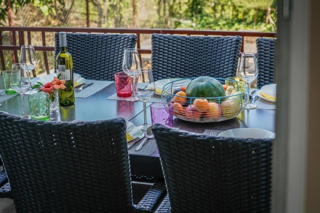 Three bedroom apartment with terrace Duba Stonska, Pelješac  A-a