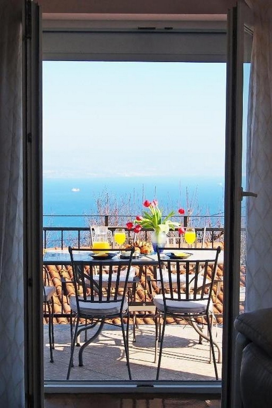 Four bedroom apartment with terrace and sea view Dobreć, Opatija  A-b