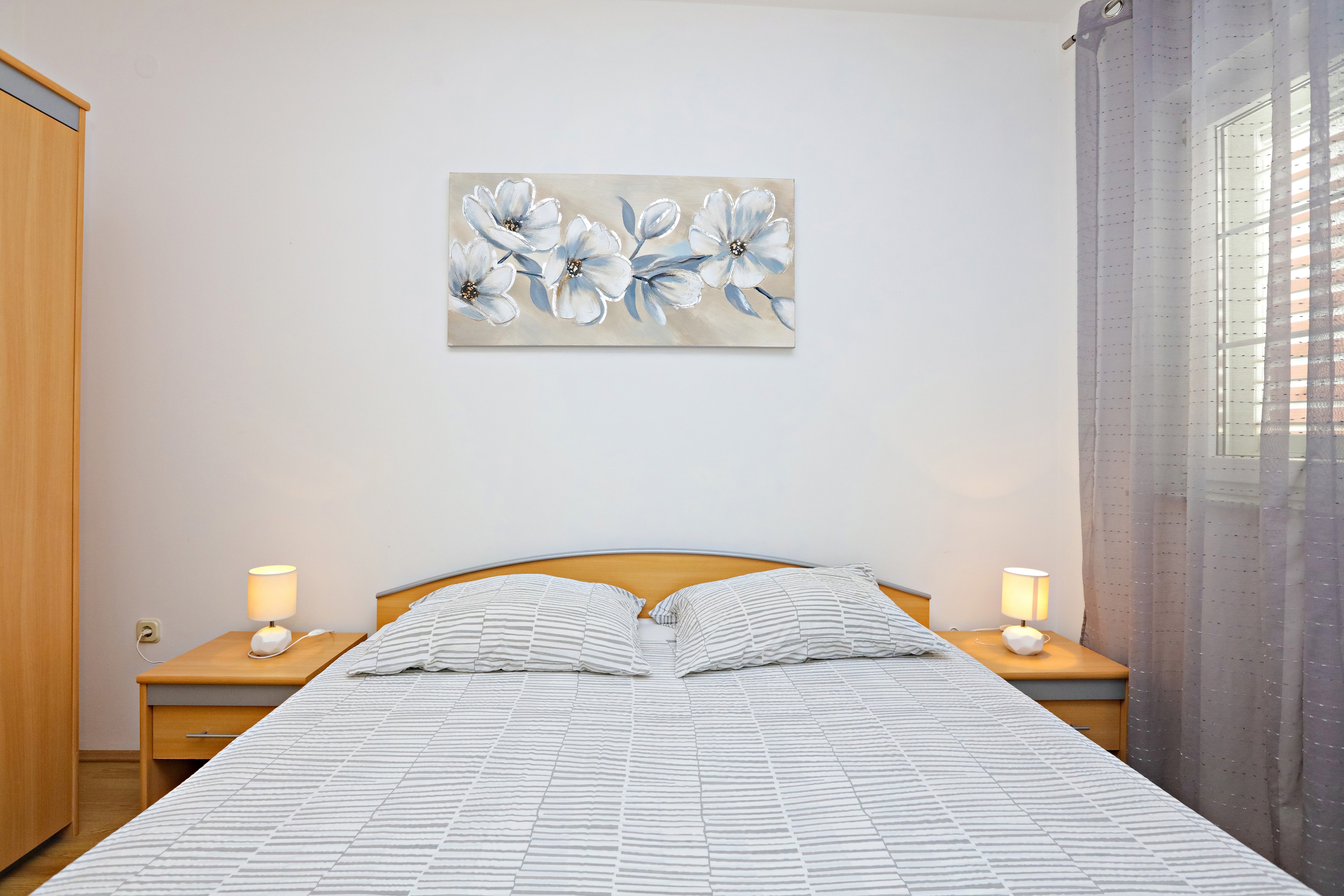 Two bedroom apartment with terrace and sea view Šparadići, Šibenik  A-b