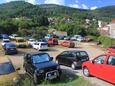 Parkiralište Vis, Vis, Parkiralište 2412 - Apartmani blizu mora sa šljunčanom plažom.