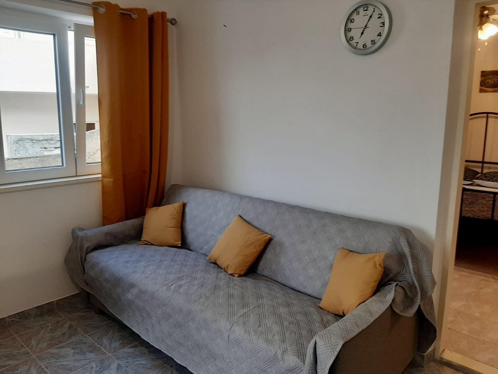 One bedroom apartment near beach Basina, Hvar (A-24120-b) One bedroom apartment near beach Basina, Hvar (A-24120-b)