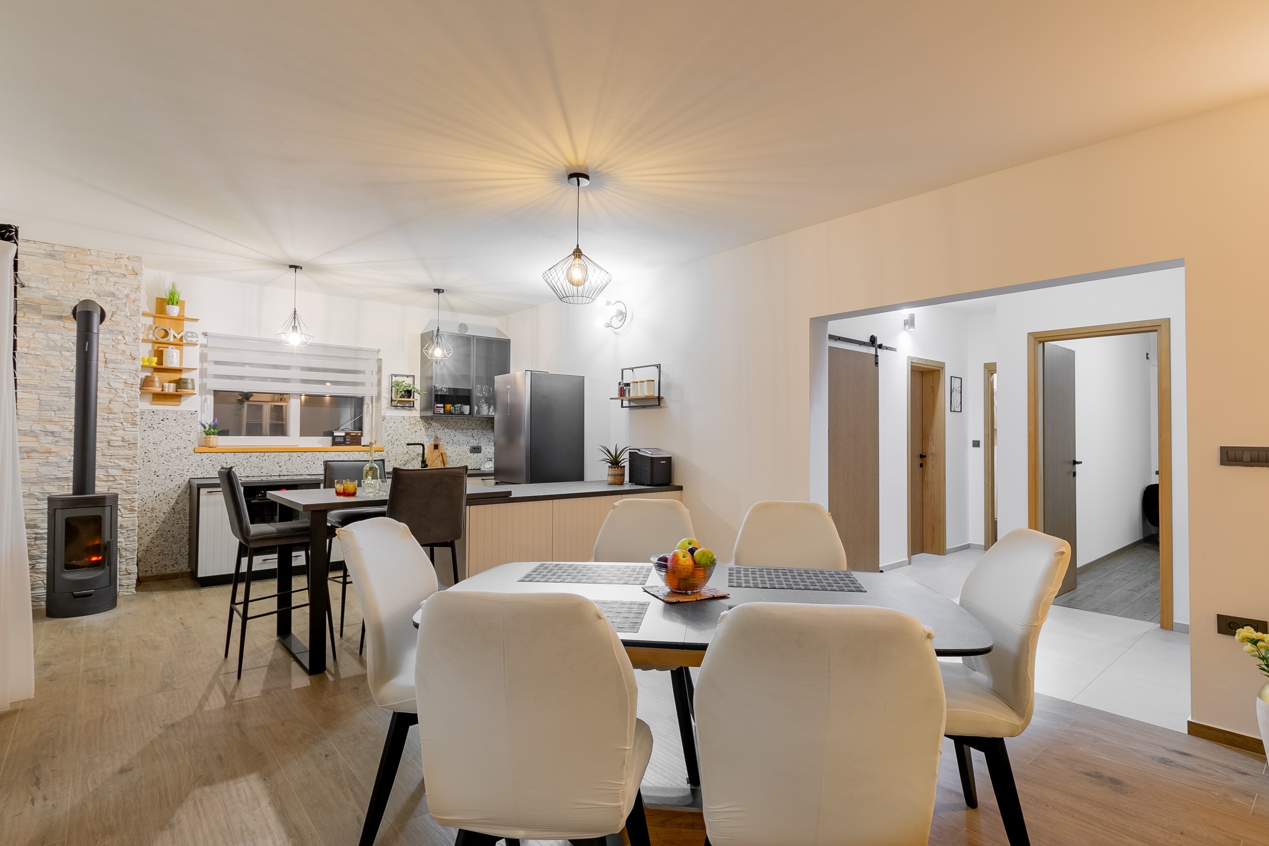Four bedroom house with terrace and sea view Cove Tankaraca, Korčula  K