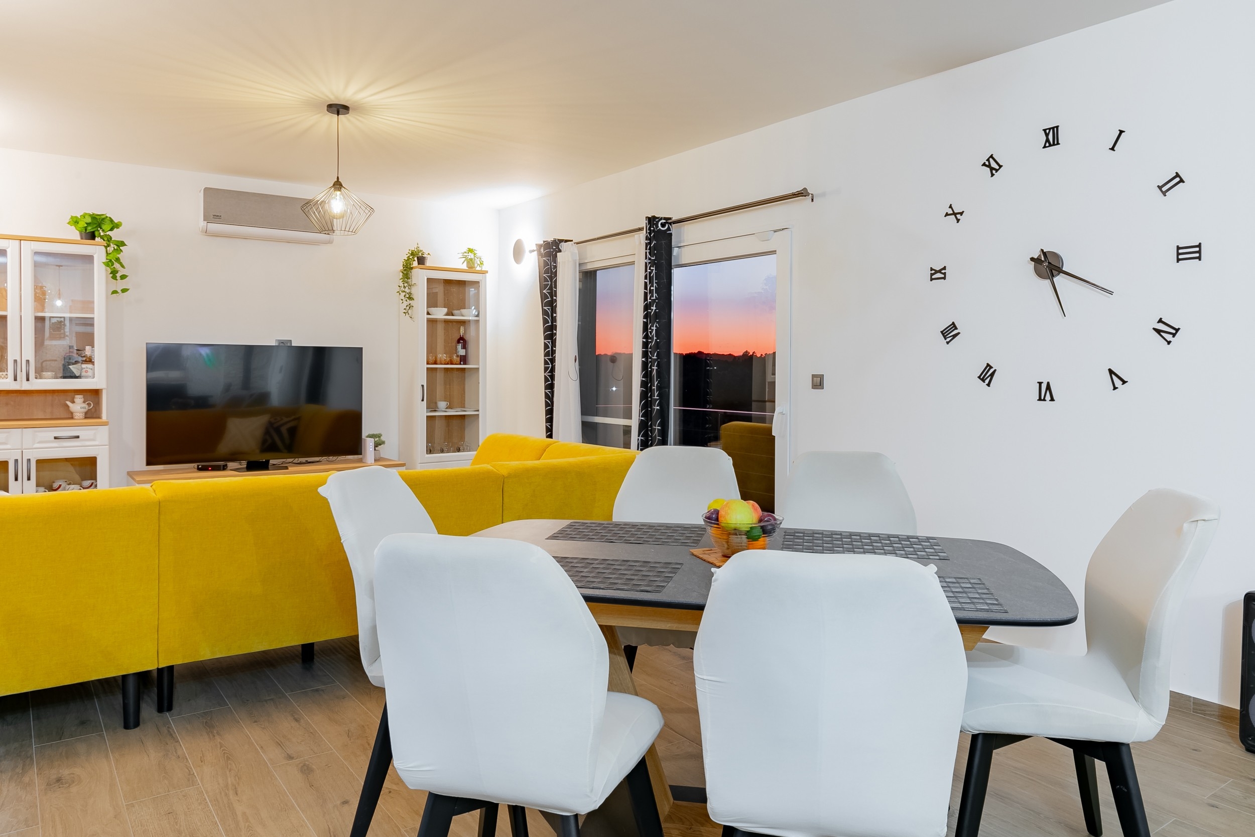 Four bedroom house with terrace and sea view Cove Tankaraca, Korčula  K