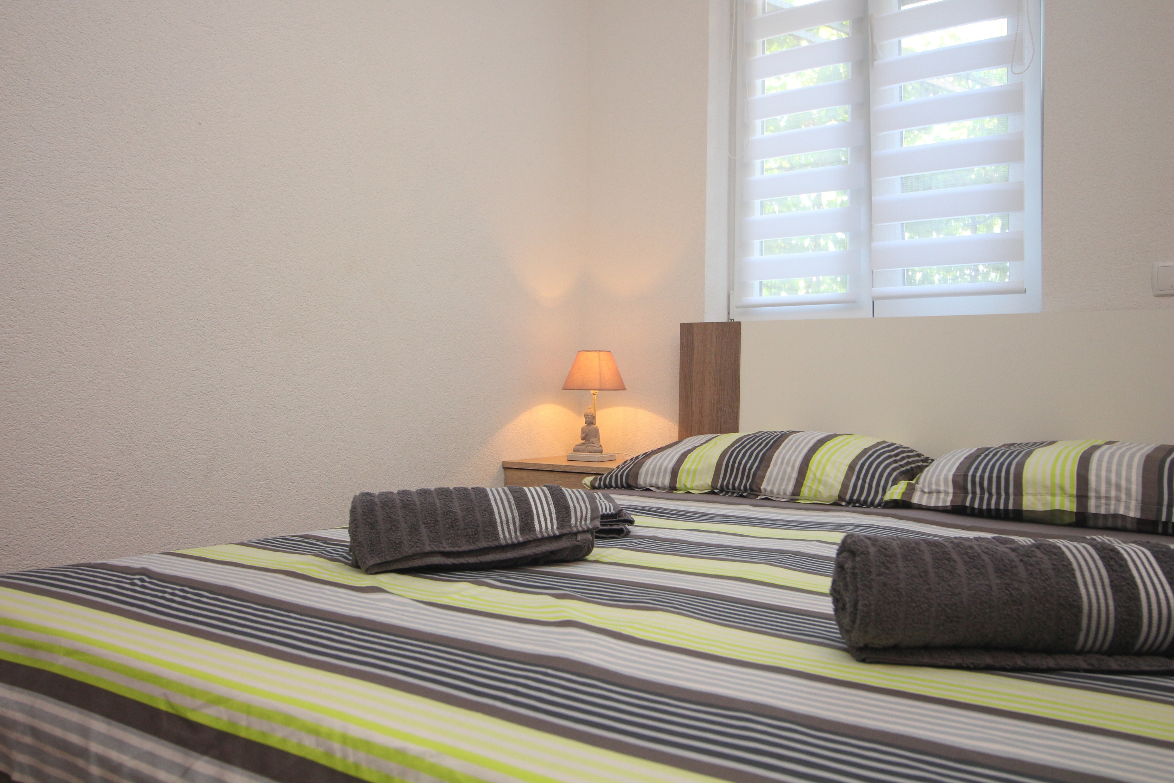 One bedroom apartment with terrace Zablaće, Šibenik  A-a