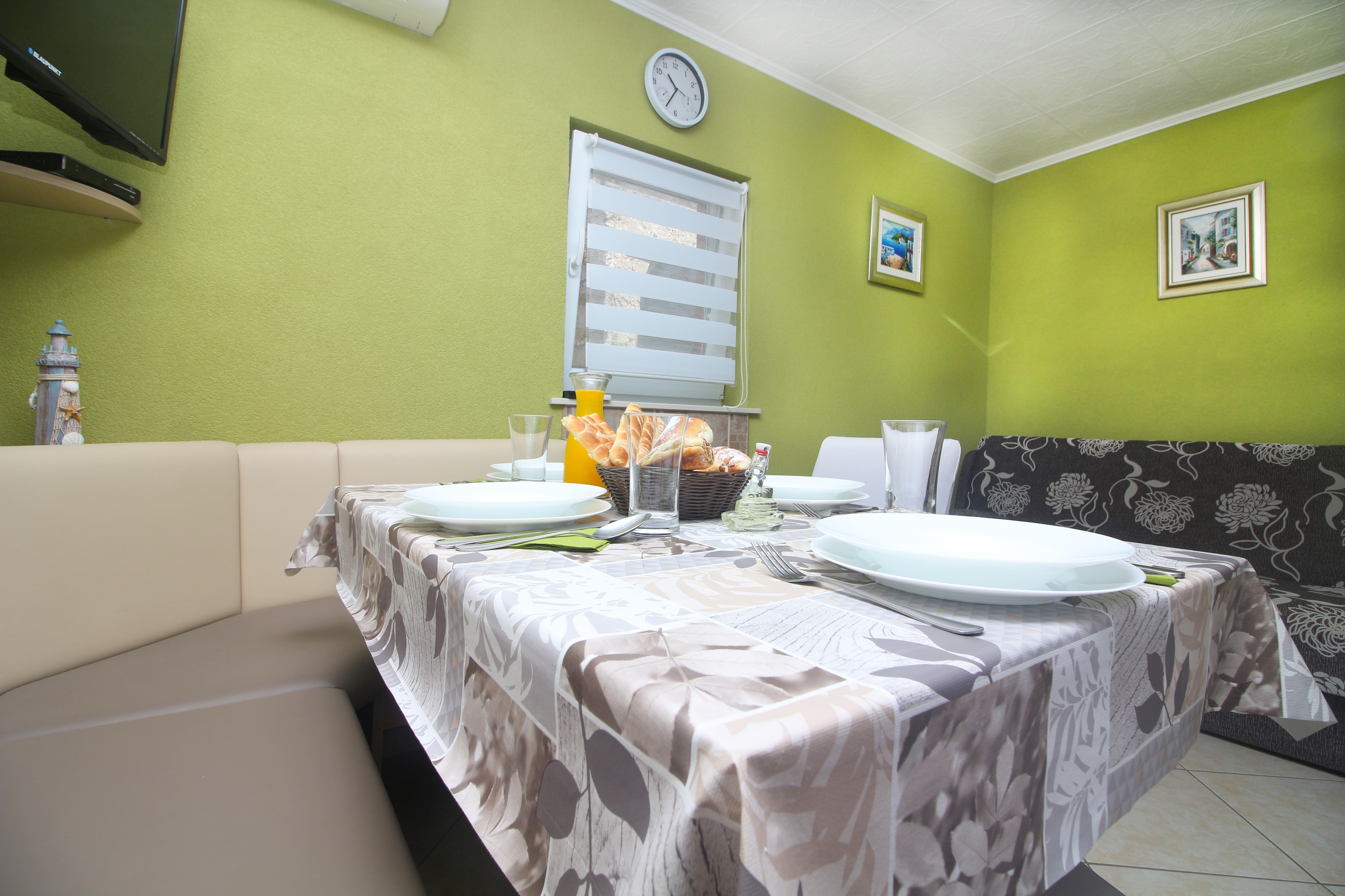 One bedroom apartment with terrace Zablaće, Šibenik  A-b
