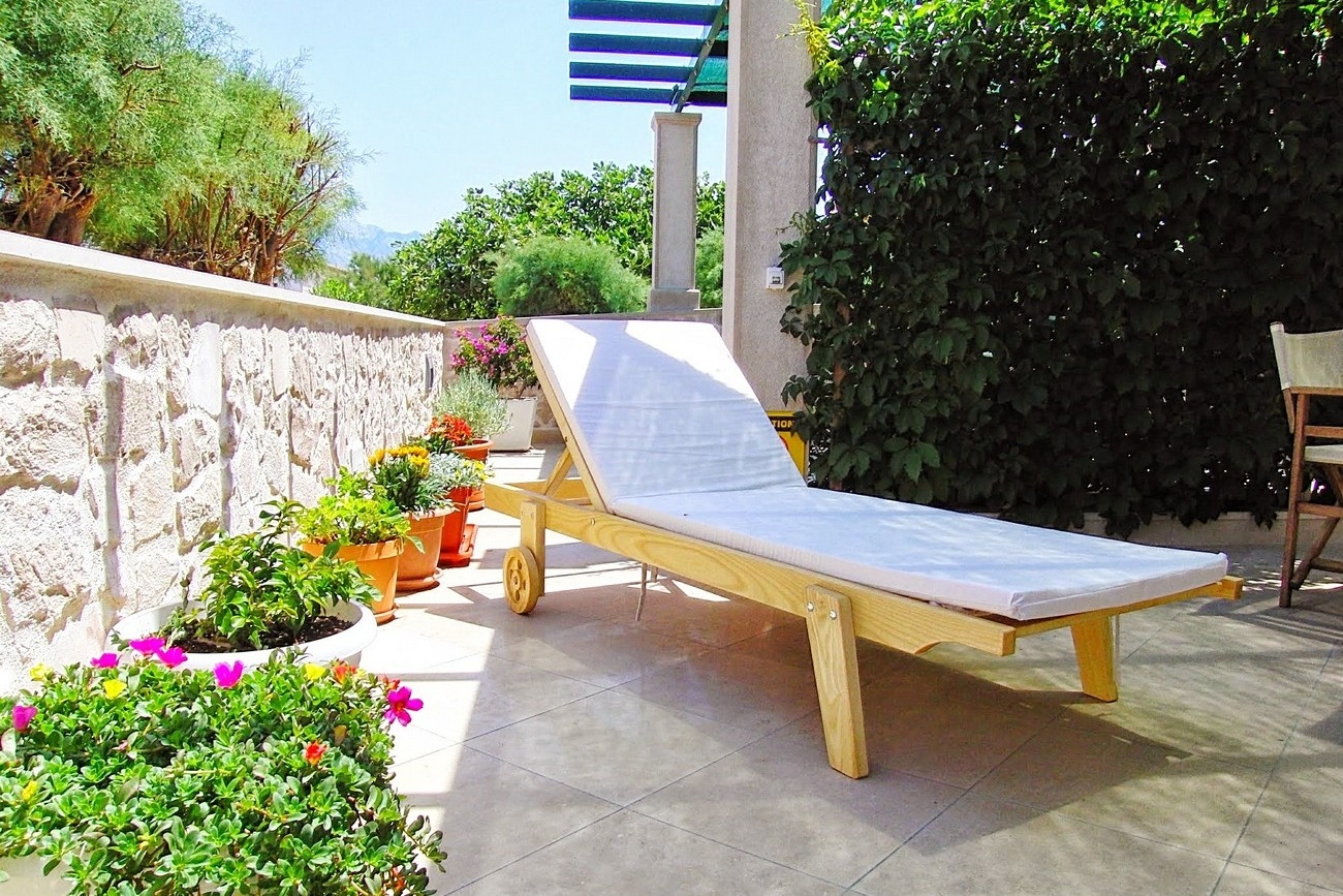 One bedroom apartment with terrace and sea view Povlja, Brač (A-24129-a) One bedroom apartment with terrace and sea view Povlja, Brač (A-24129-a)