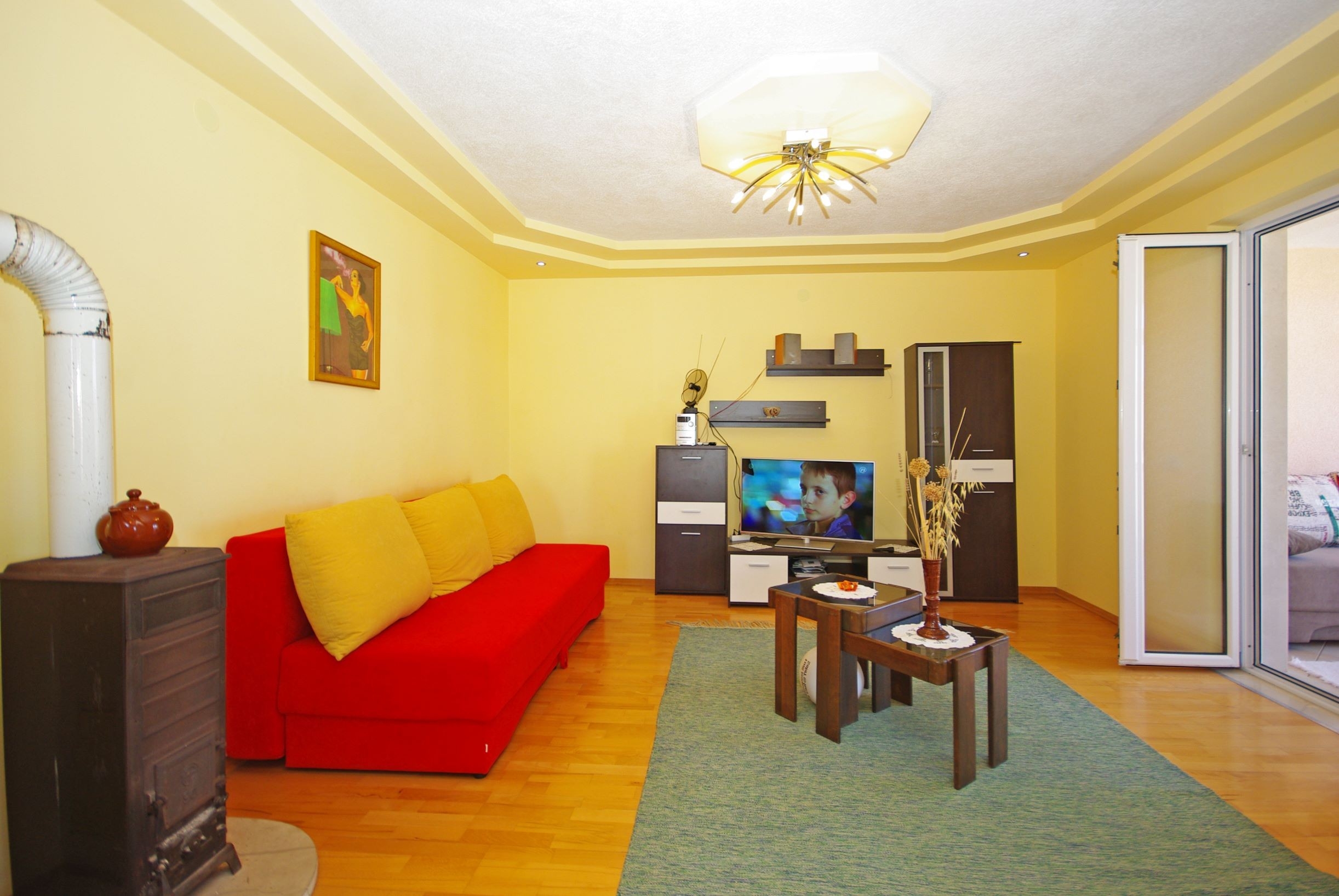 Two bedroom apartment with balcony and sea view Sumartin, Brač  A-a