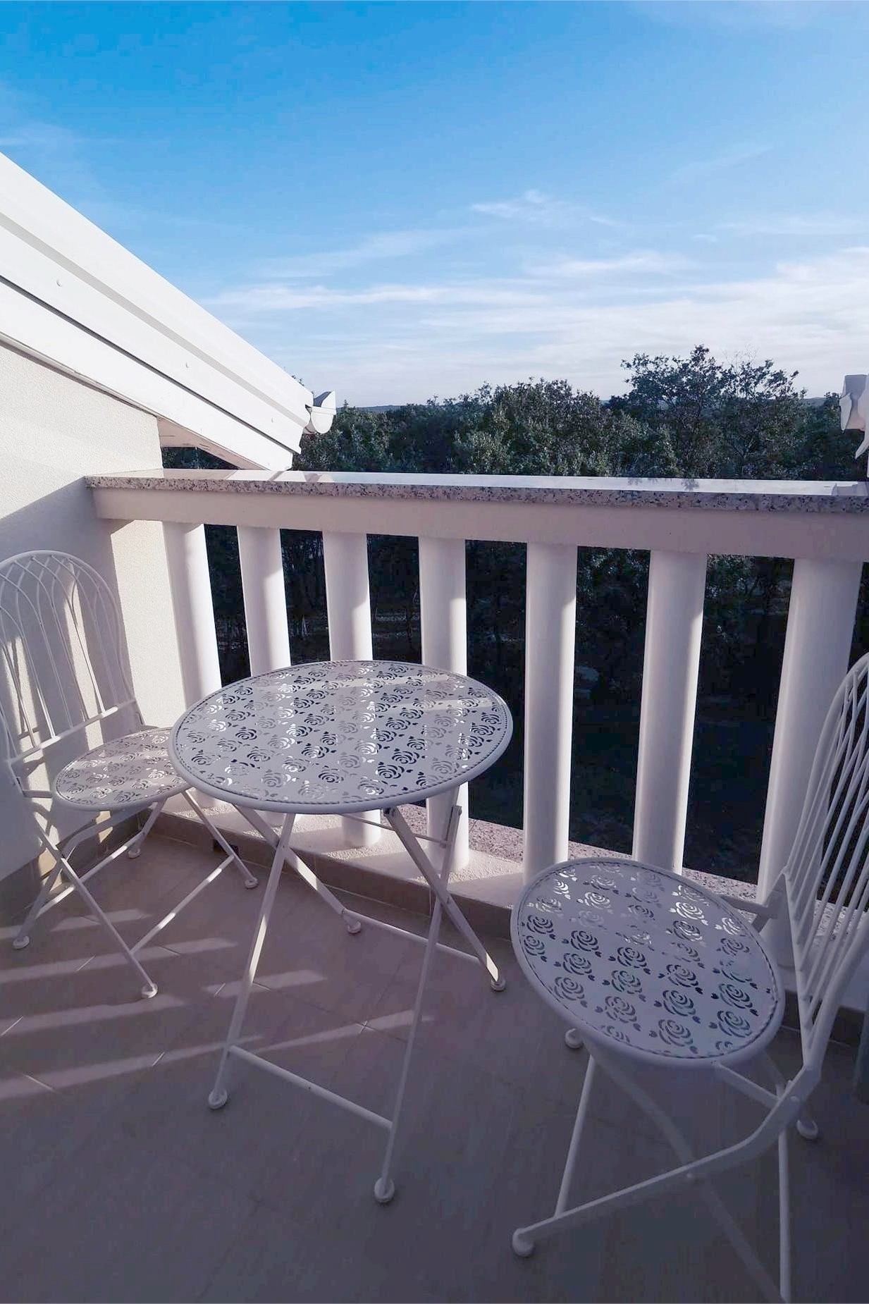 Comfortable and spacious house with terrace Poljica, Zadar  K