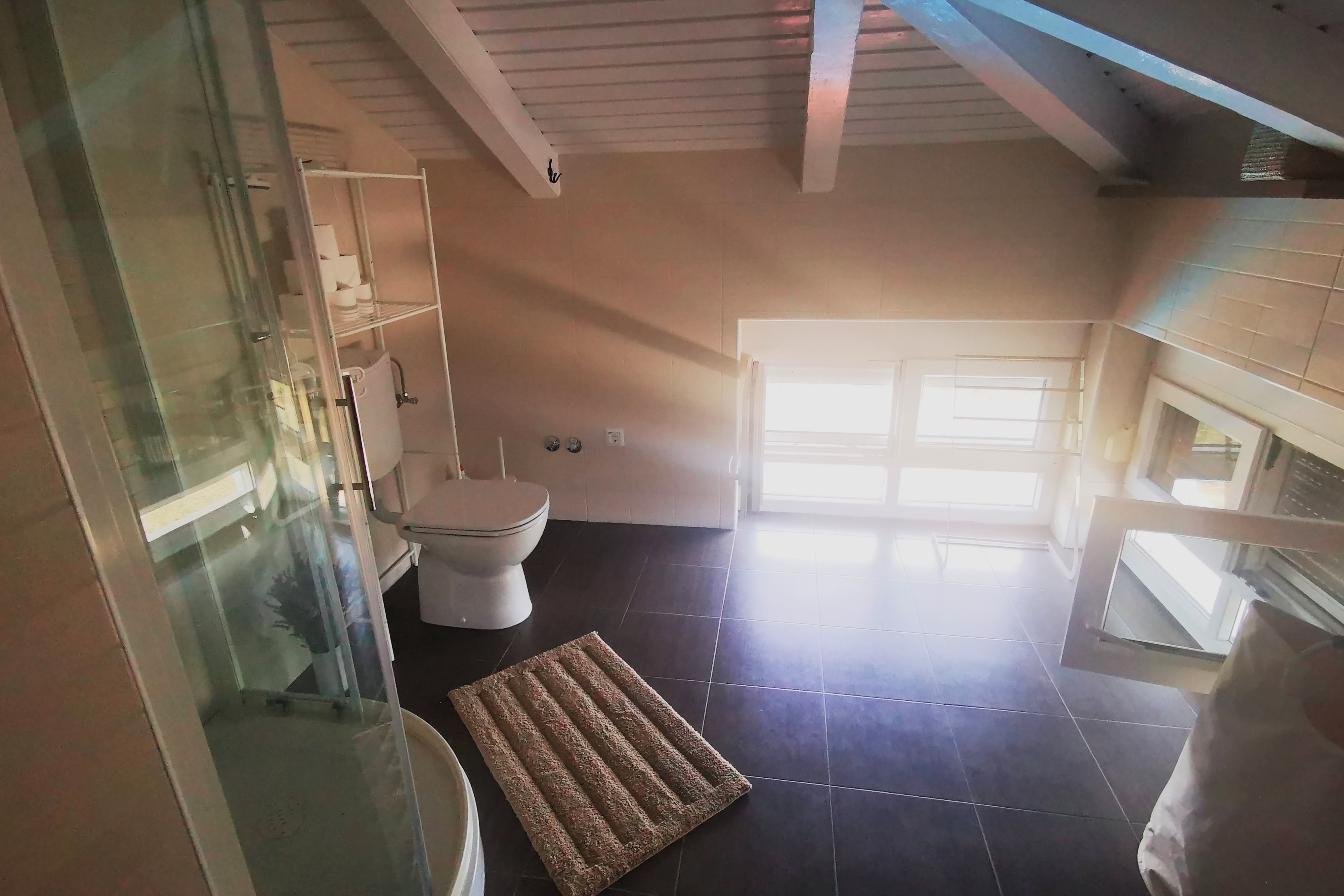 Comfortable and spacious house with terrace Poljica, Zadar  K