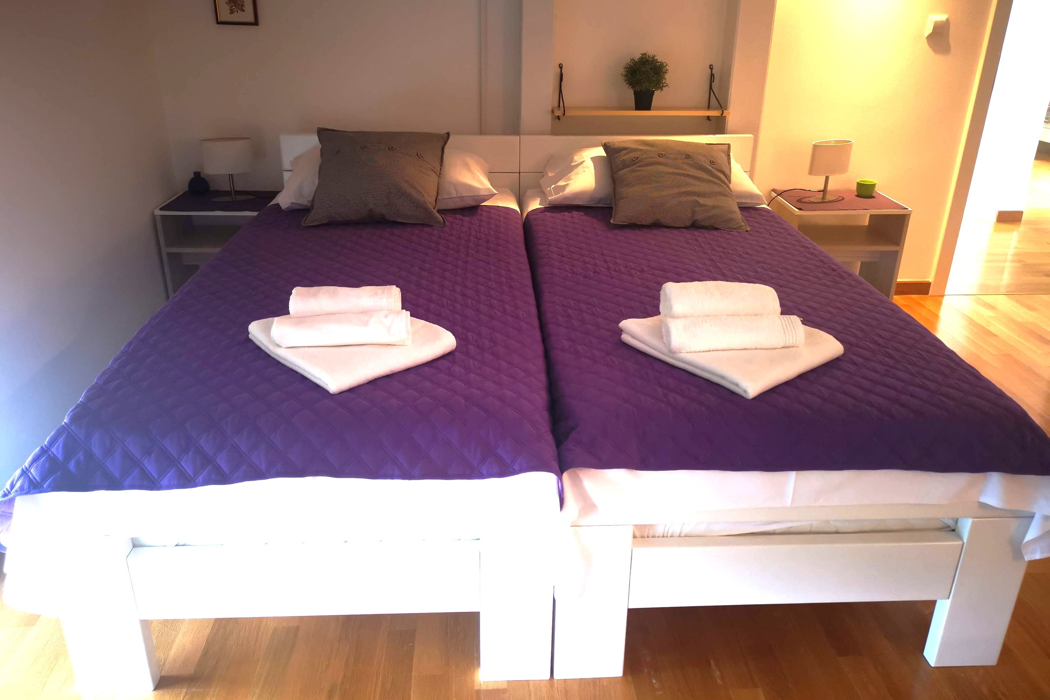 Comfortable and spacious house with terrace Poljica, Zadar  K