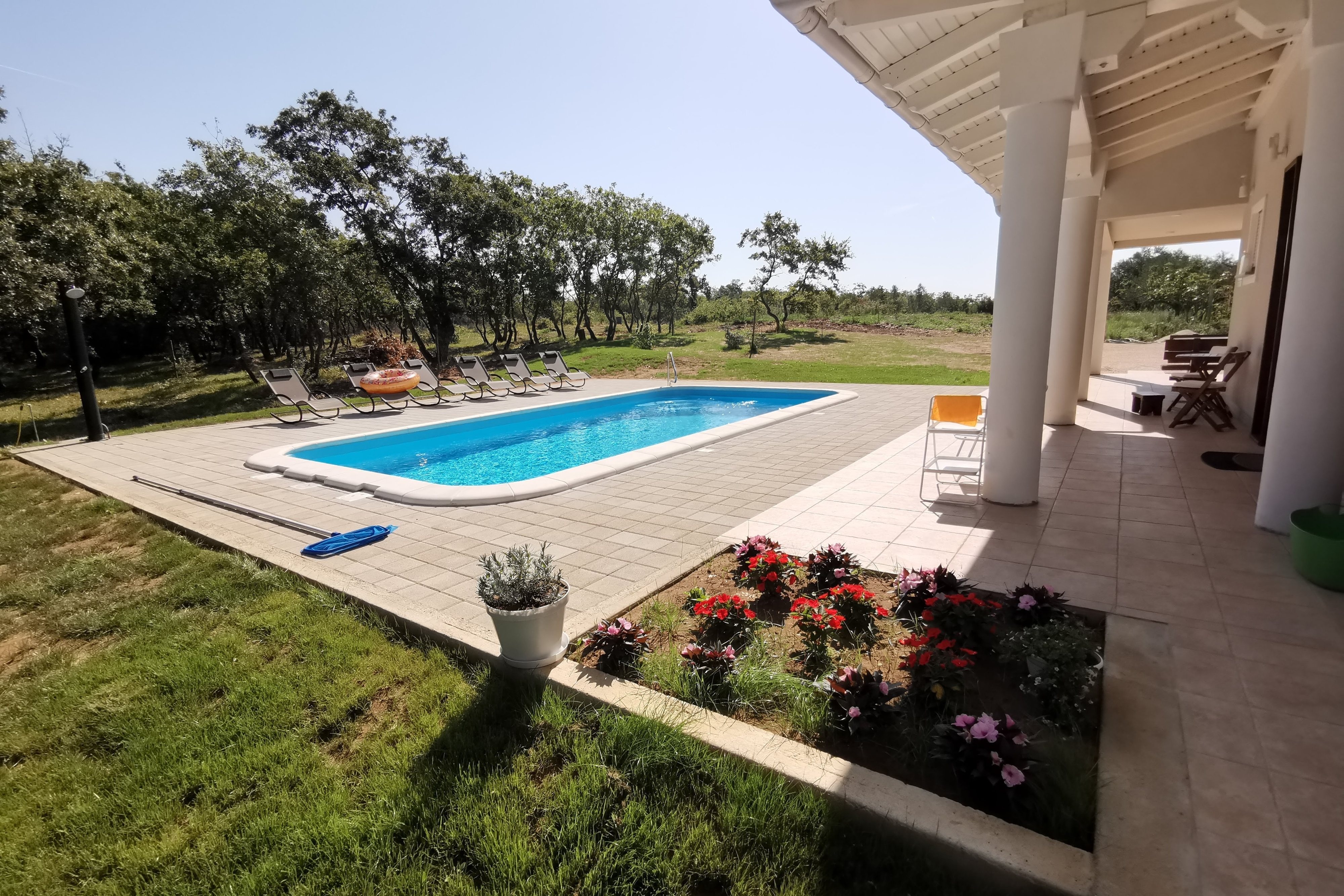 Comfortable and spacious house with terrace Poljica, Zadar  K