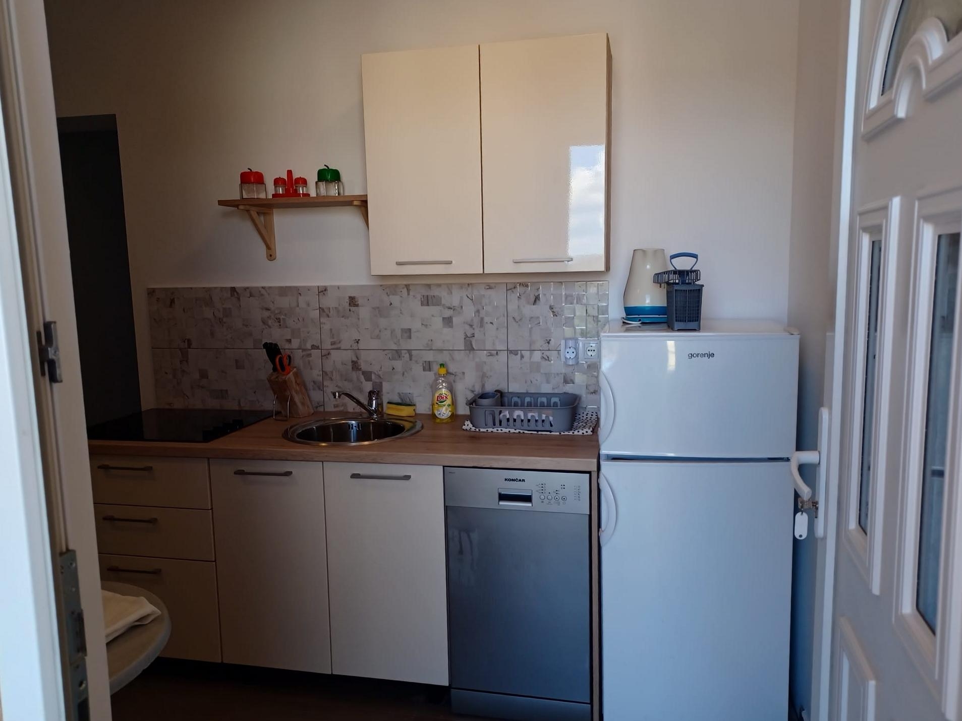 One bedroom apartment with balcony Jezera, Murter (A-24139-b)