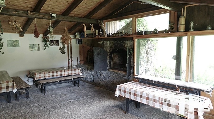 Four bedroom house with terrace Prezid, Gorski kotar  K