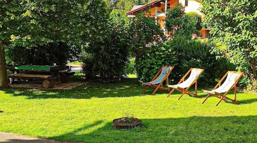 Four-bedroom house with terrace Srednja Draga, Gorski kotar (K-24140)