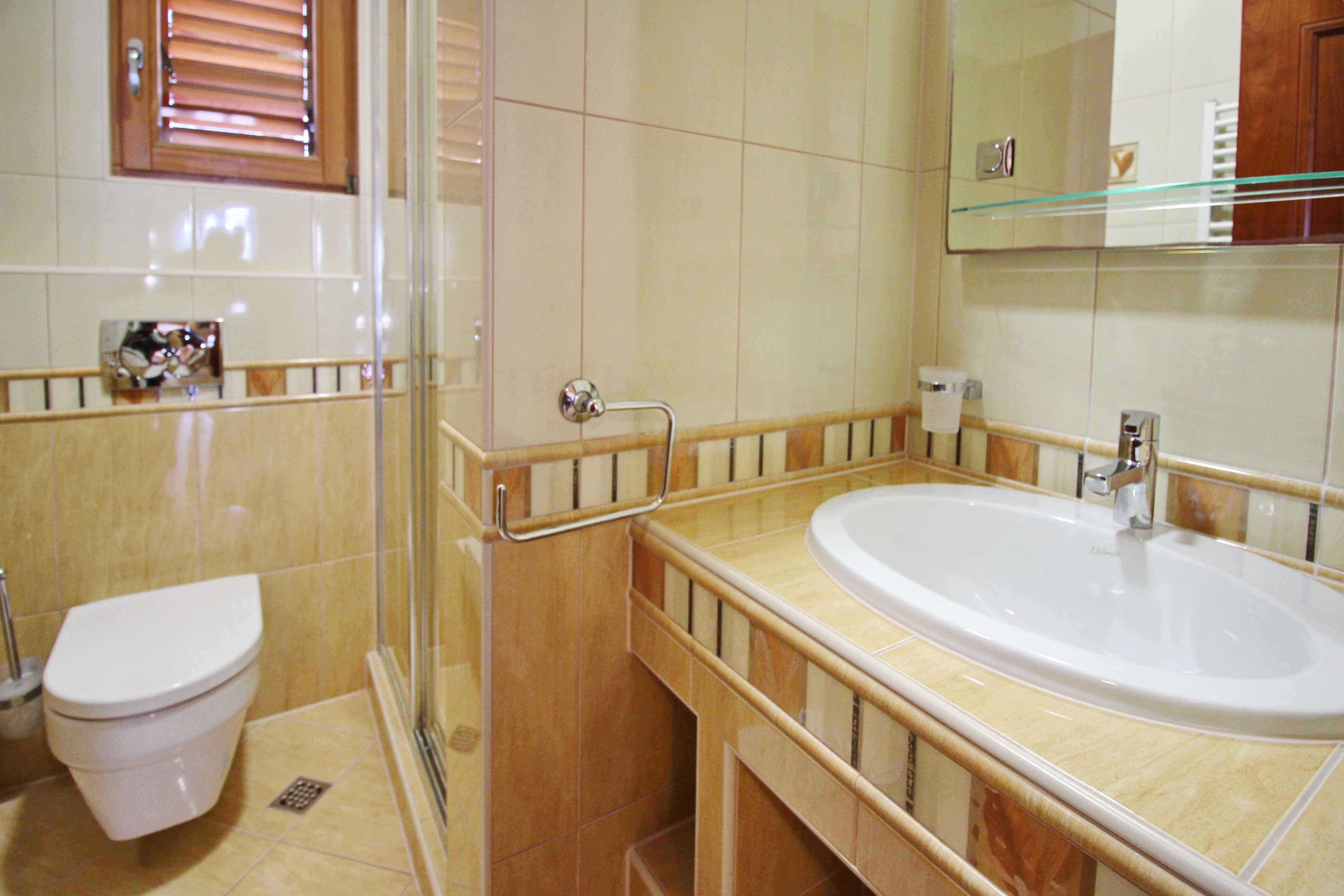 Three bedroom apartment with terrace Baška, Krk  A-a