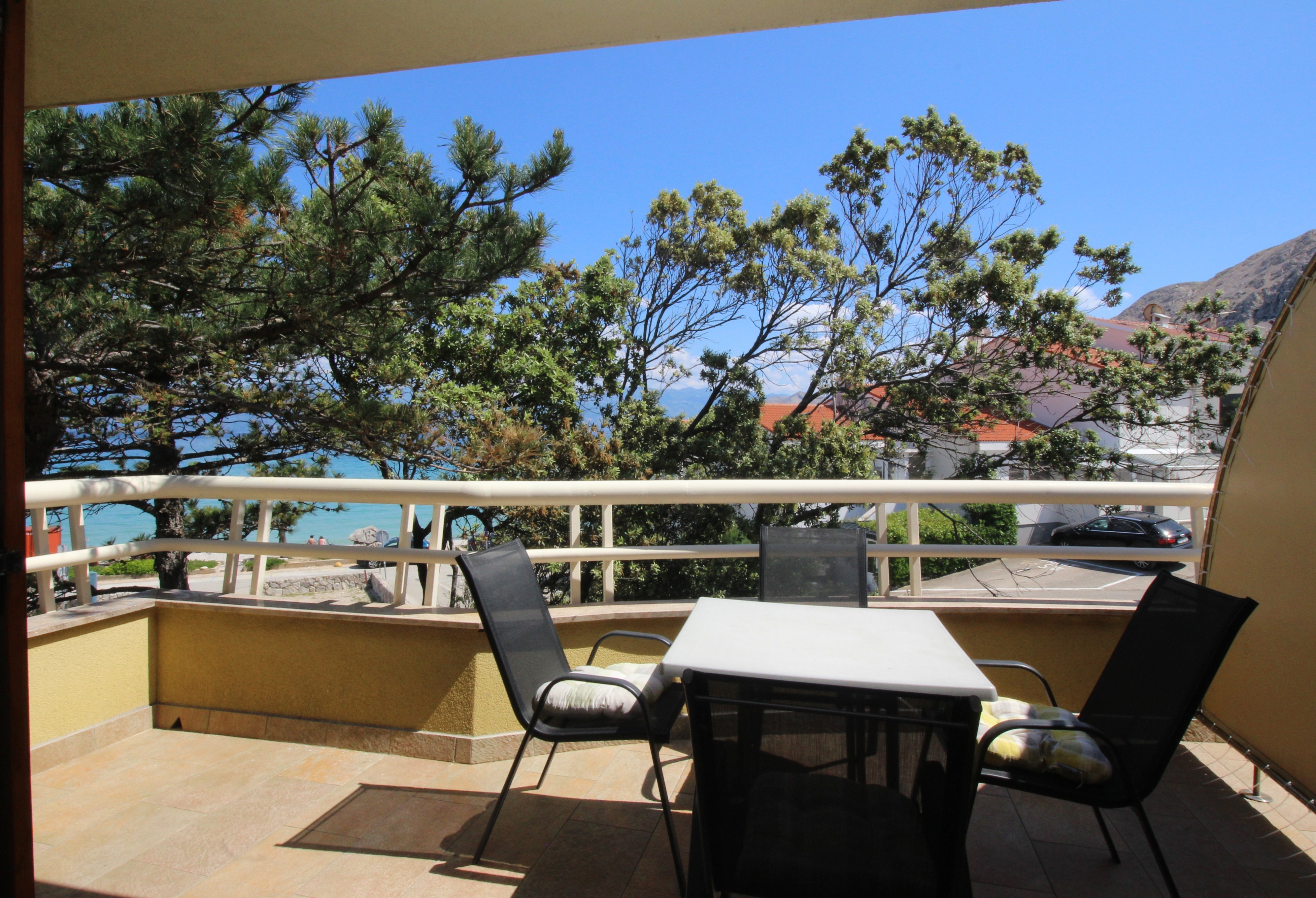 Two bedroom apartment with terrace and sea view Baška, Krk (A-24143-b) Two bedroom apartment with terrace and sea view Baška, Krk (A-24143-b)