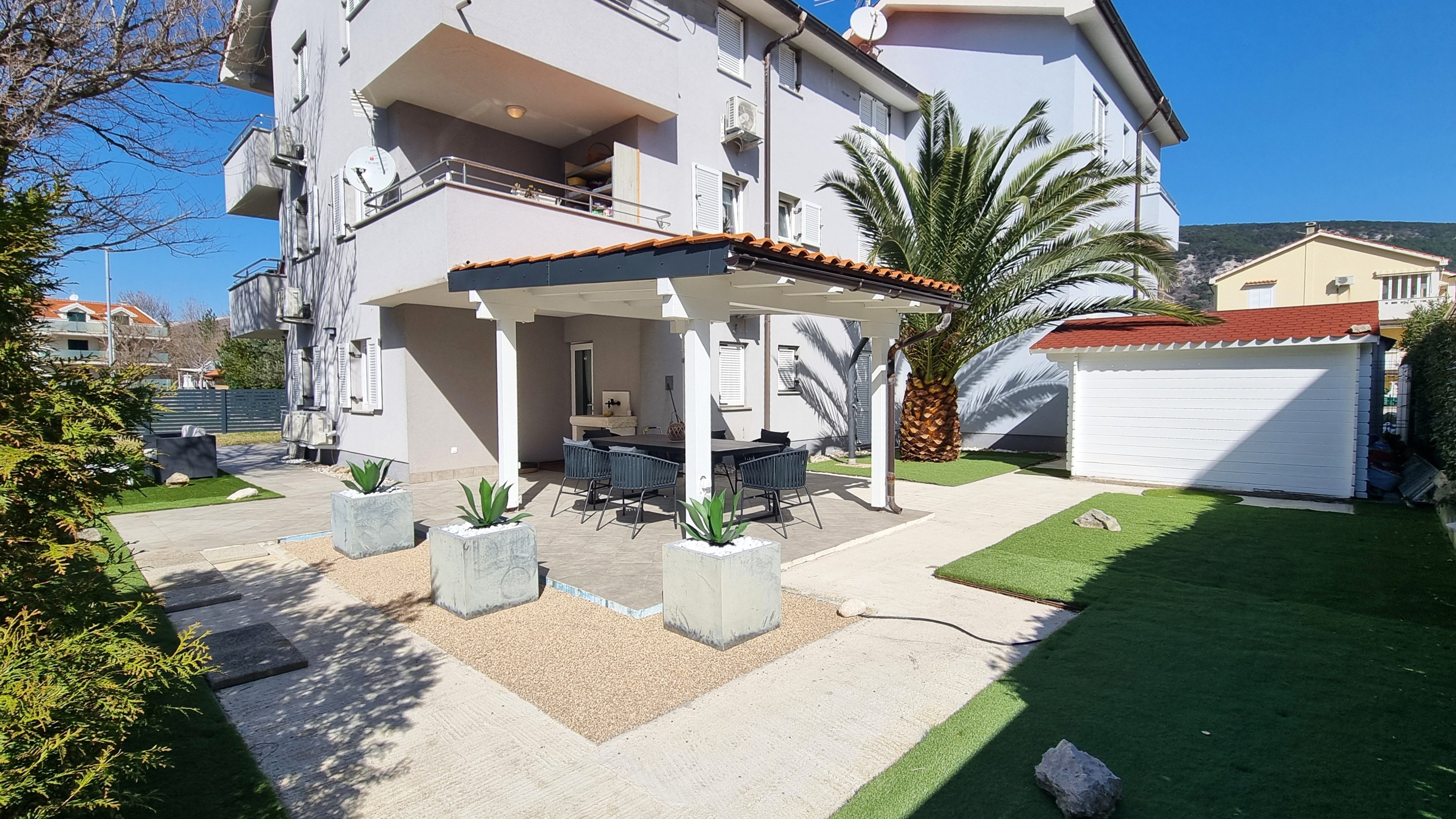 Three bedroom apartment with terrace Baška, Krk  A-a