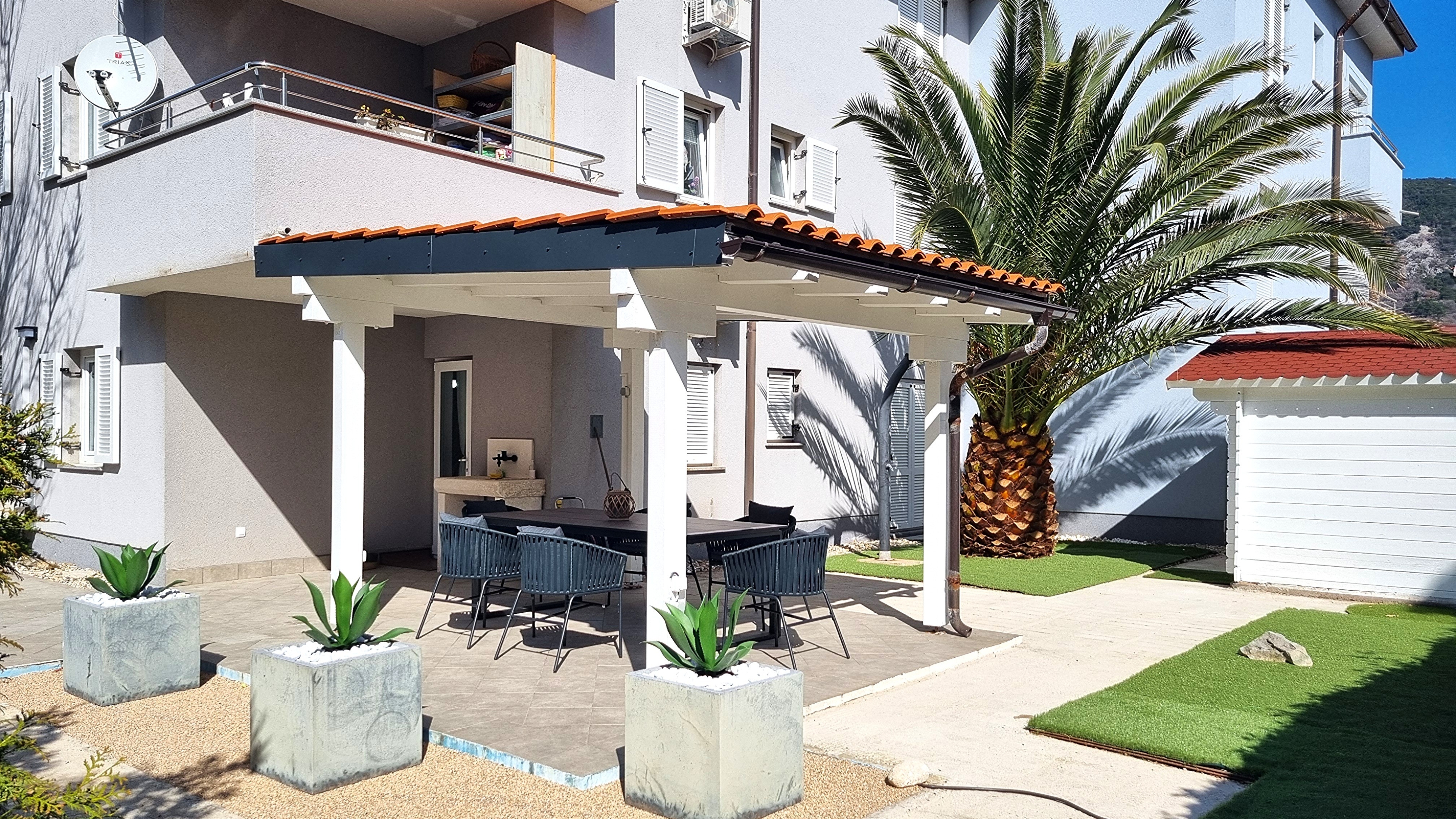 Three bedroom apartment with terrace Baška, Krk  A-a