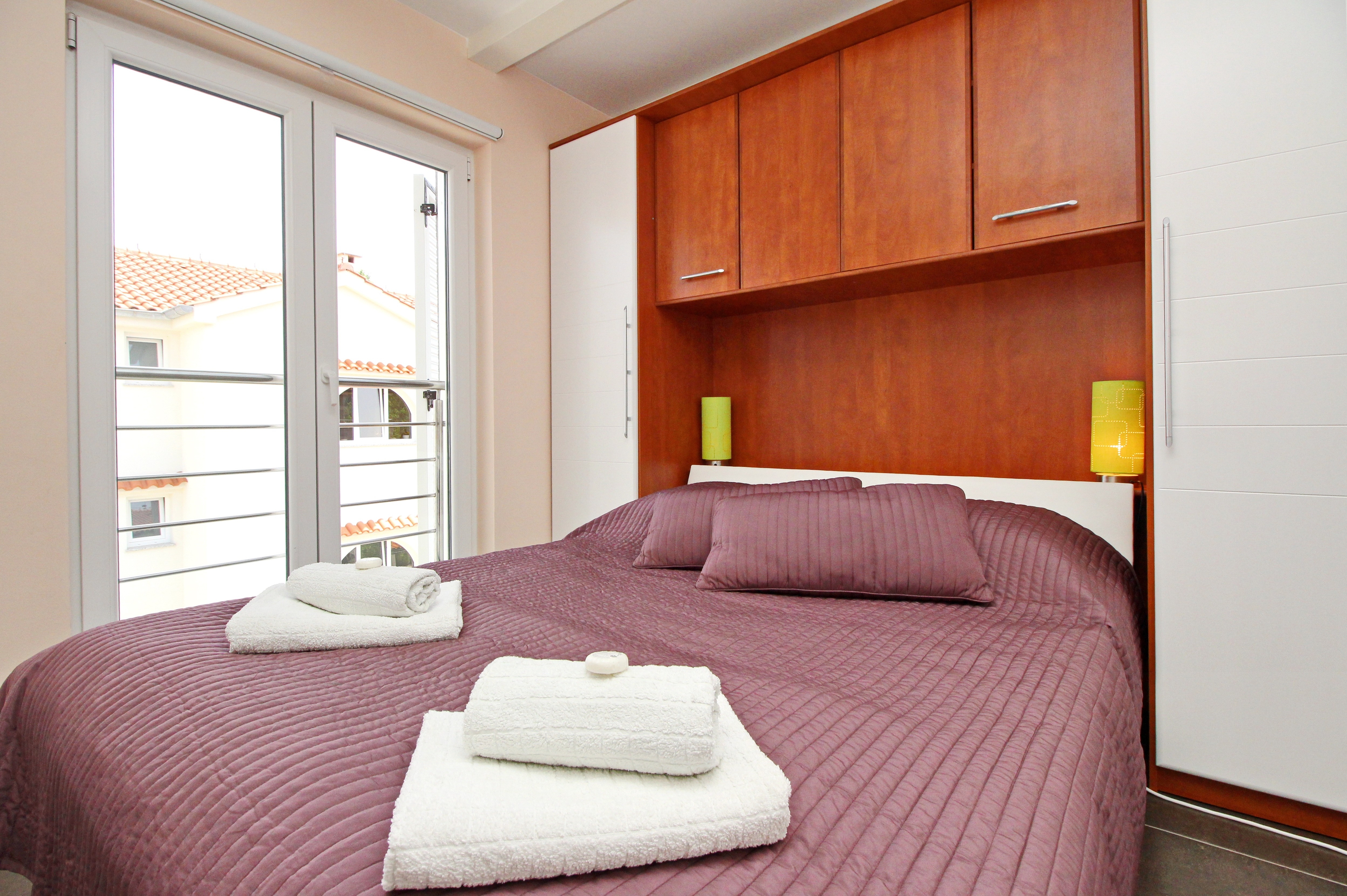 Two bedroom apartment with terrace Baška, Krk  A-b