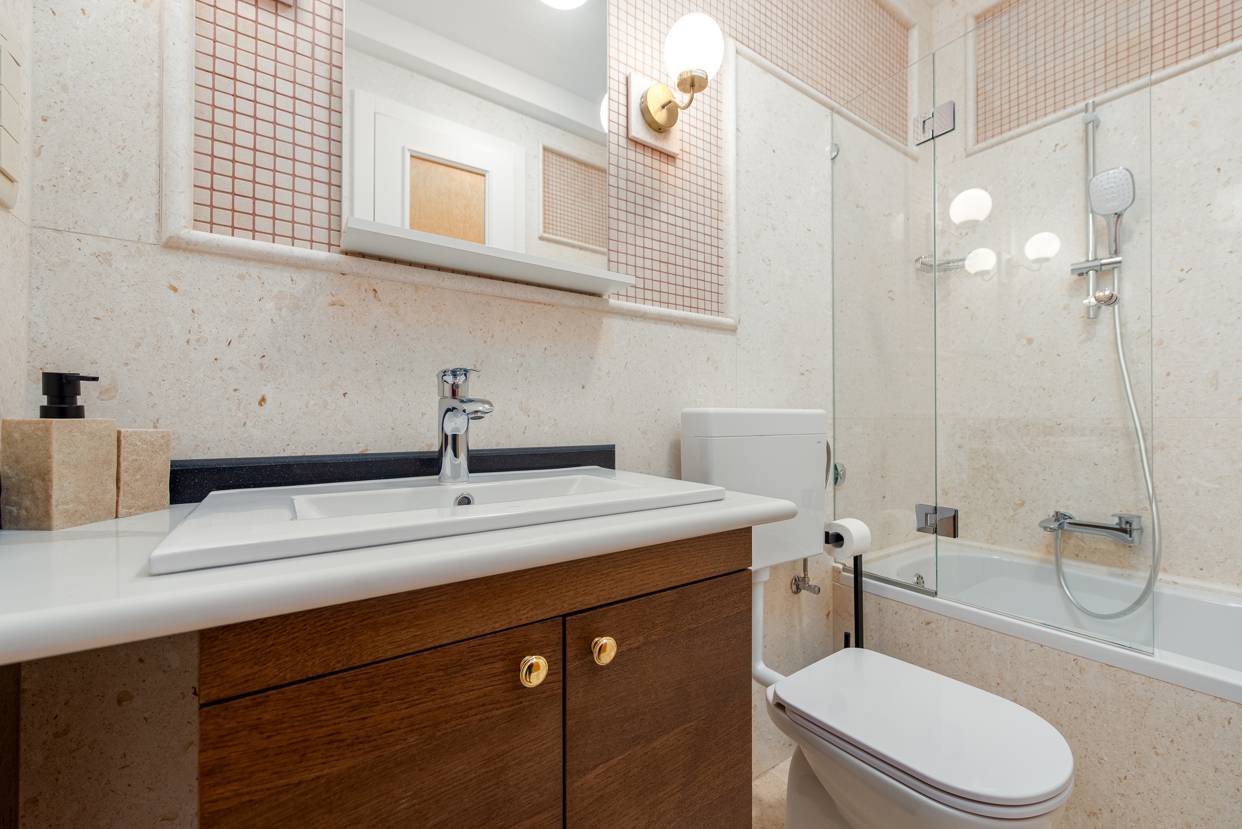 Two bedroom apartment with balcony Novalja, Pag  A-b