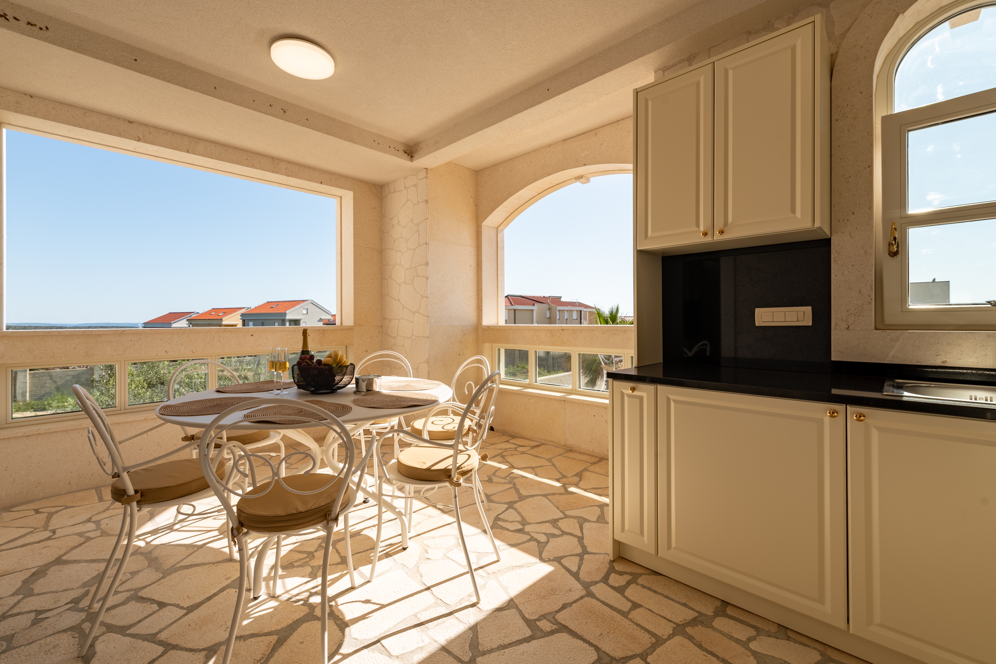 Two bedroom apartment with balcony and sea view Novalja, Pag  A-d