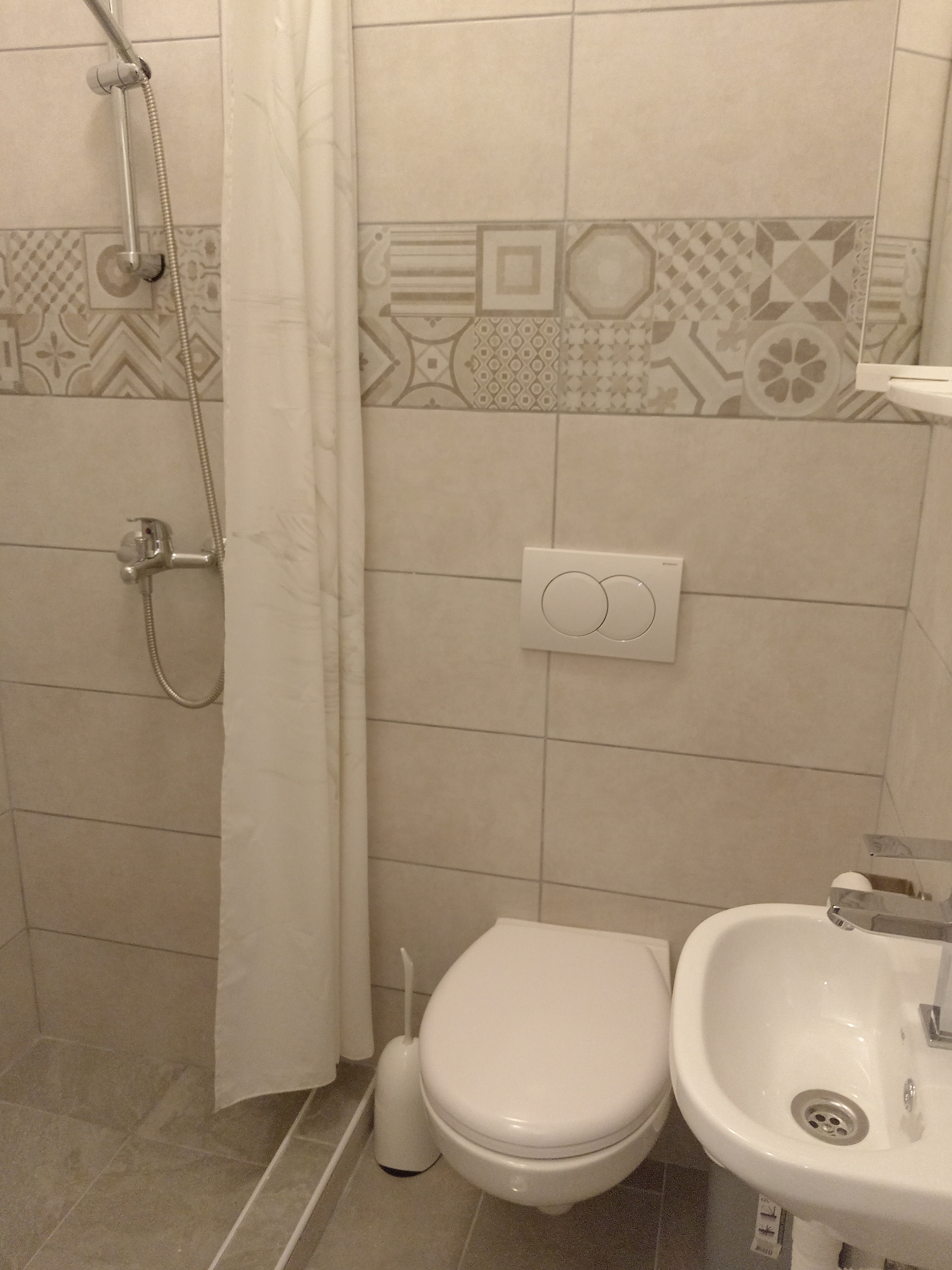 Three bedroom apartment with terrace and sea view Novi Vinodolski  A-a