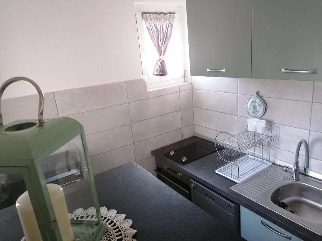 Dvosobni apartman s terasom Mali Lošinj, Lošinj  A-a