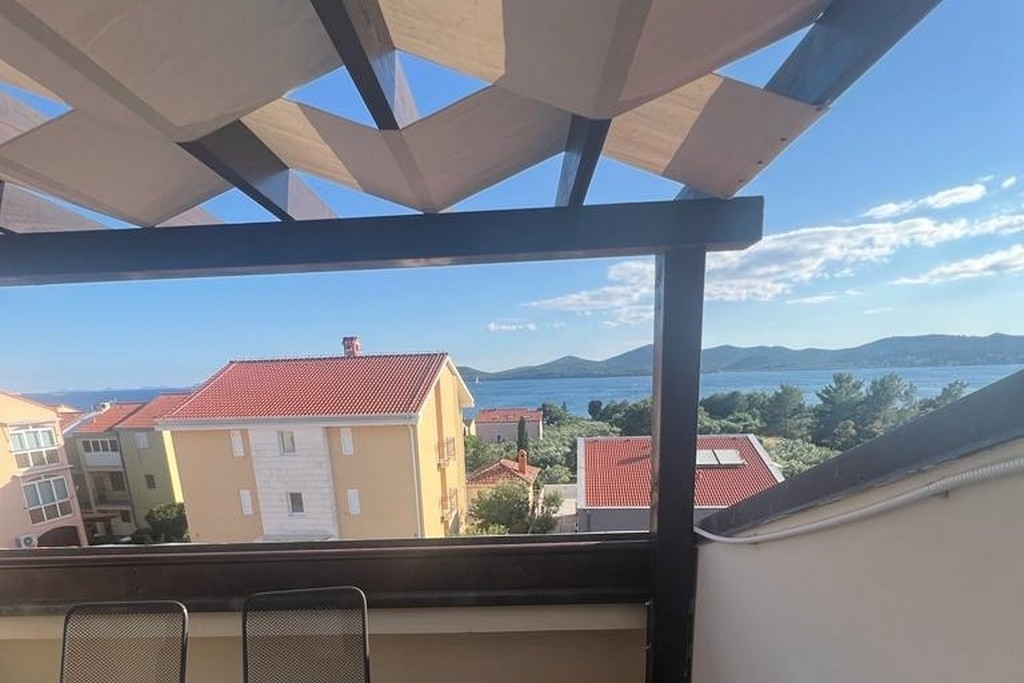 Two bedroom apartment with terrace and sea view Biograd na Moru, Biograd  A-b