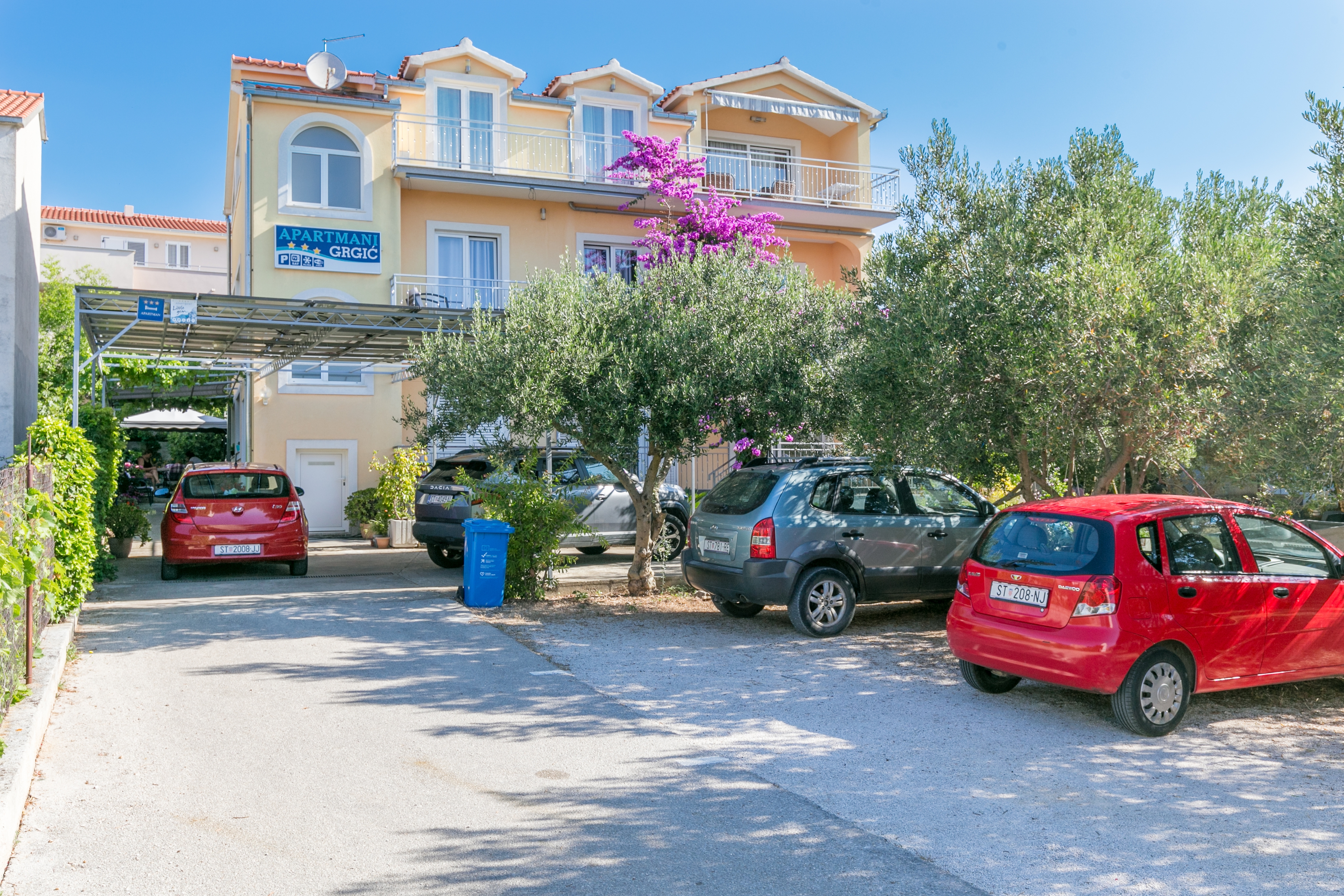 Dvosobni apartma S teraso Trogir  A-a