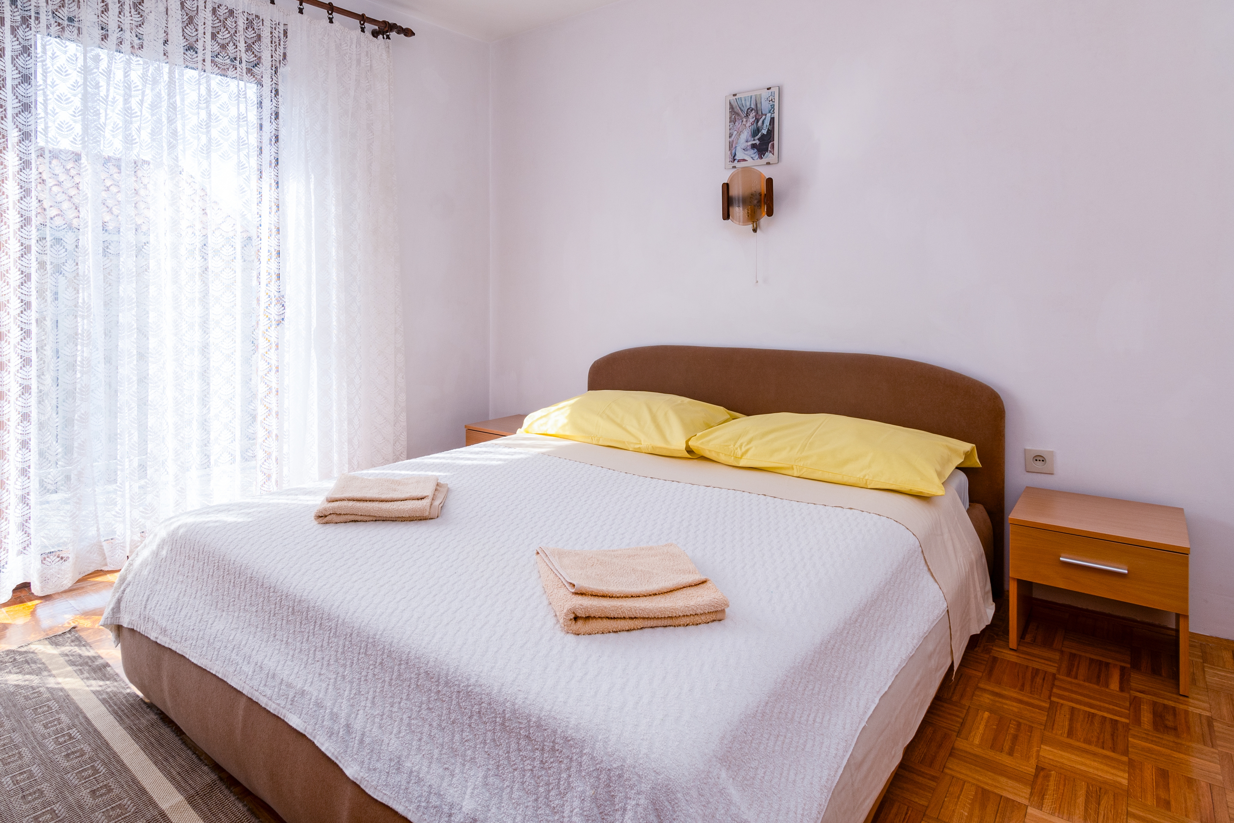 Two bedroom apartment with terrace and sea view Novi Vinodolski  A-a