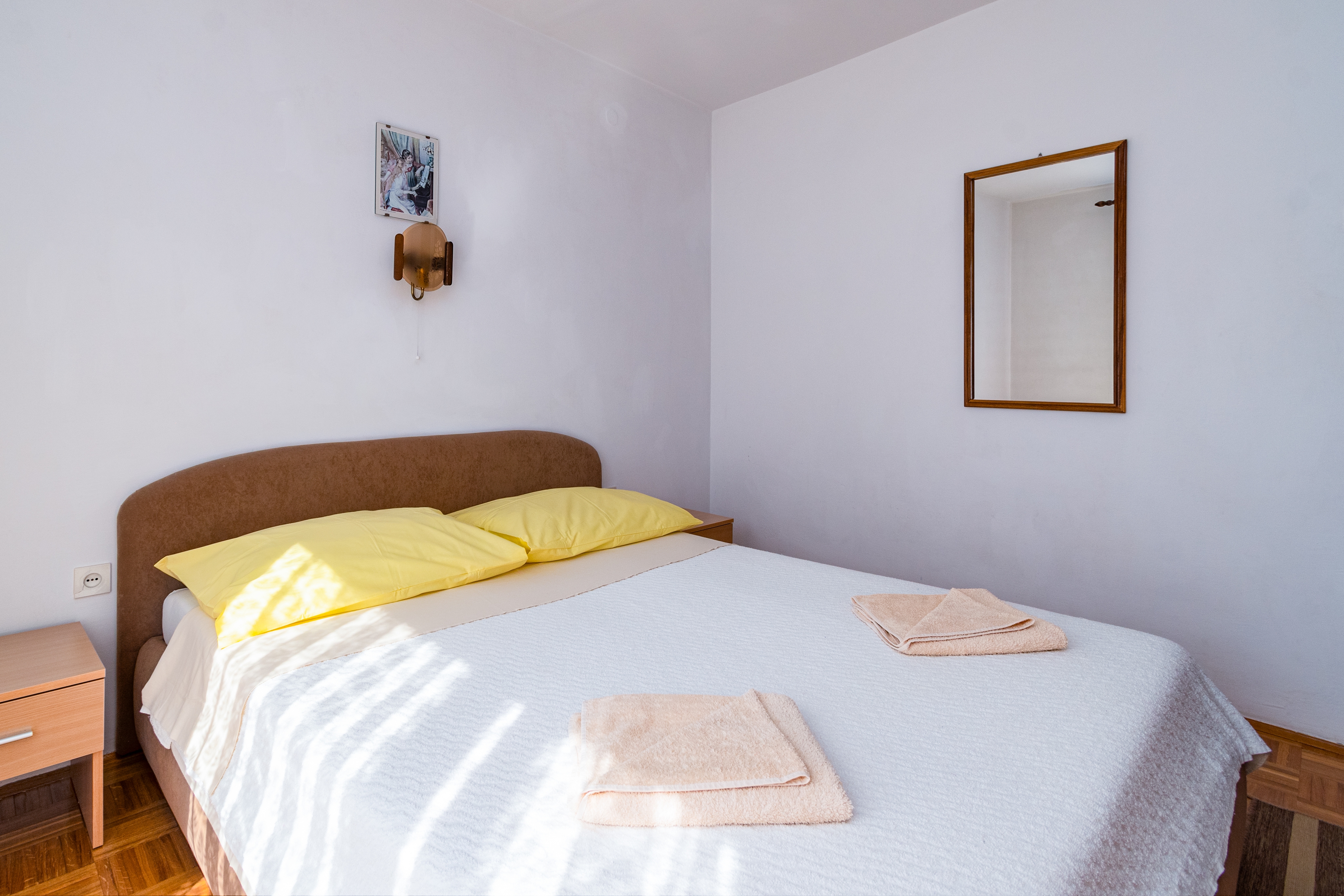 Two bedroom apartment with terrace and sea view Novi Vinodolski  A-a