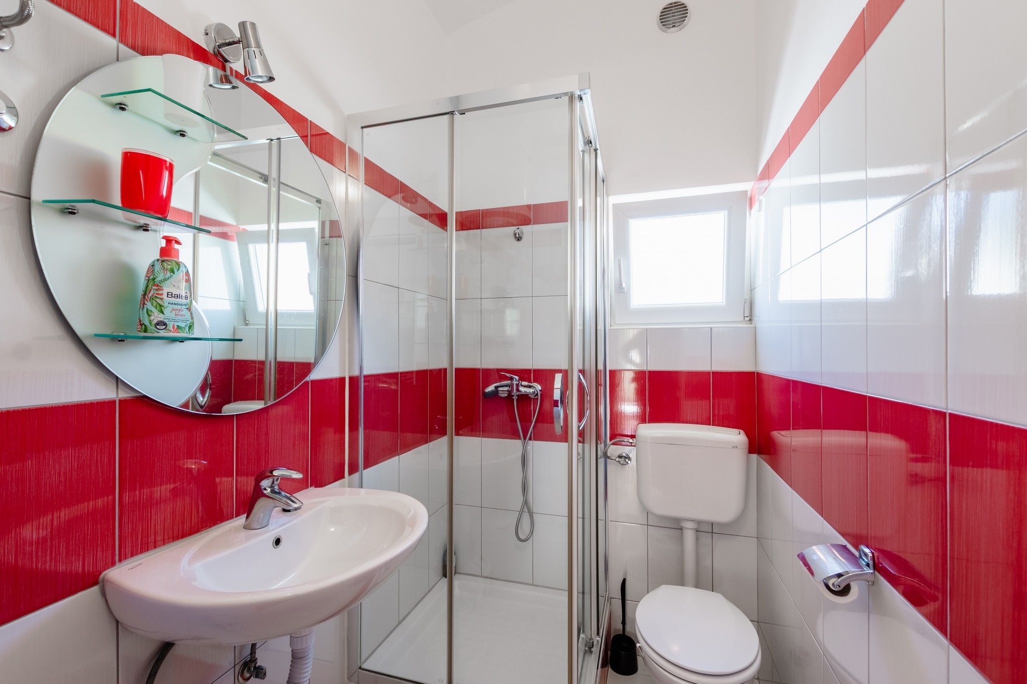 One bedroom apartment with terrace Vir  A-b