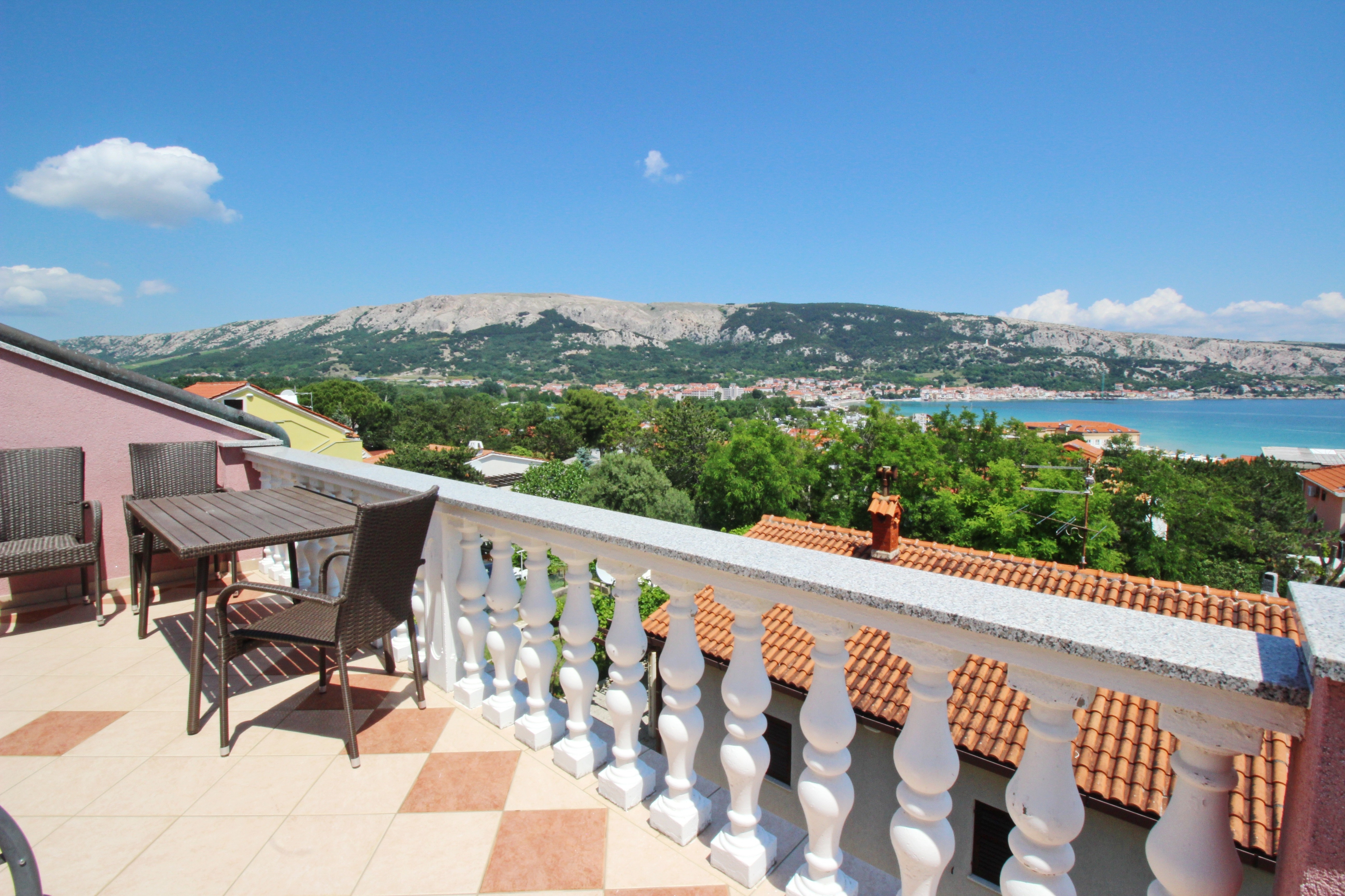 Two bedroom apartment with terrace and sea view Baška, Krk (A-24175-c) Two bedroom apartment with terrace and sea view Baška, Krk (A-24175-c)