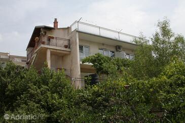 Property Novi Vinodolski, Novi Vinodolski, Property 2418 - Apartments and Rooms with pebble beach.