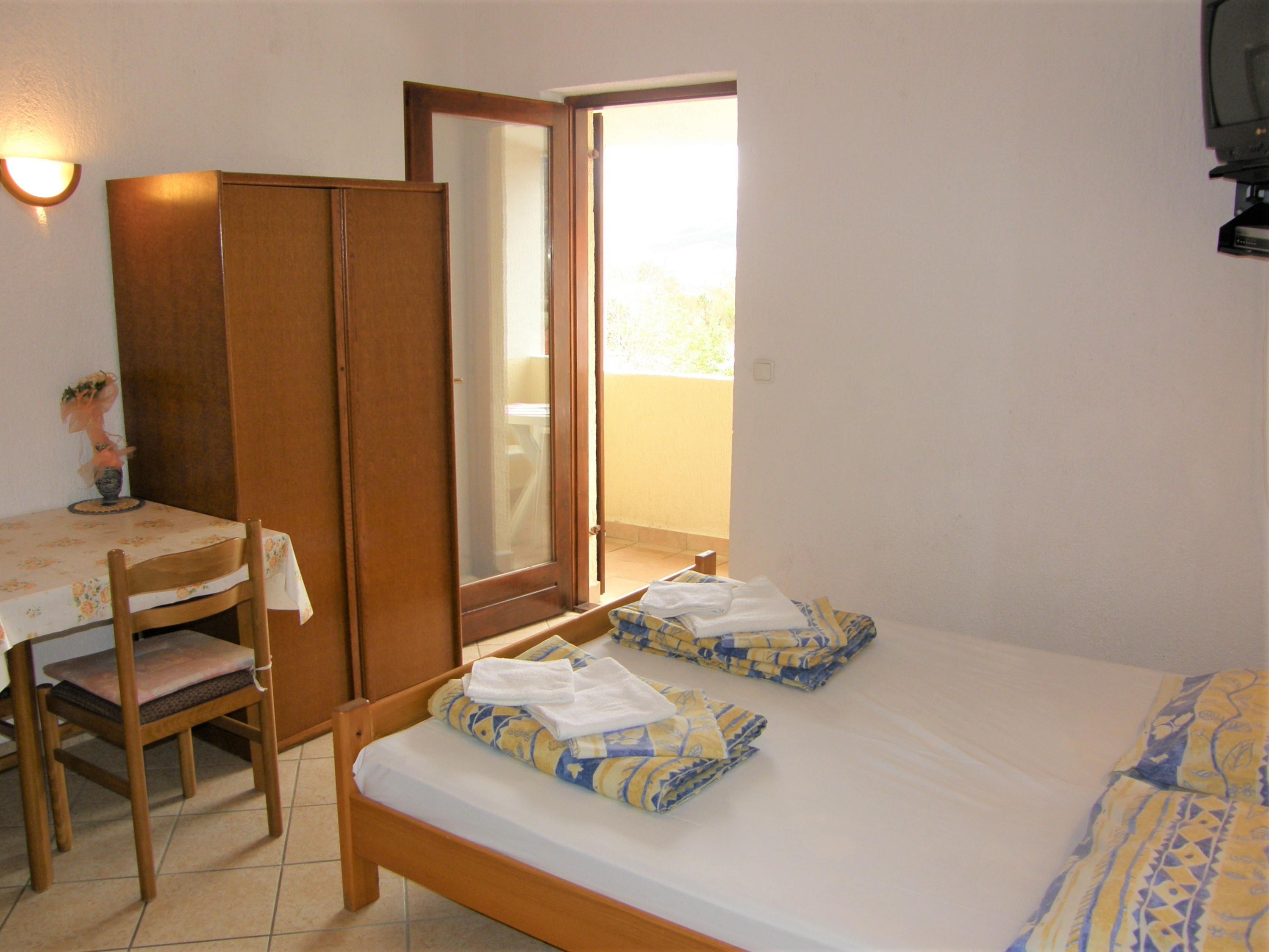 Studio flat with balcony and sea view Baška, Krk (AS-24181-b) Studio flat with balcony and sea view Baška, Krk (AS-24181-b)