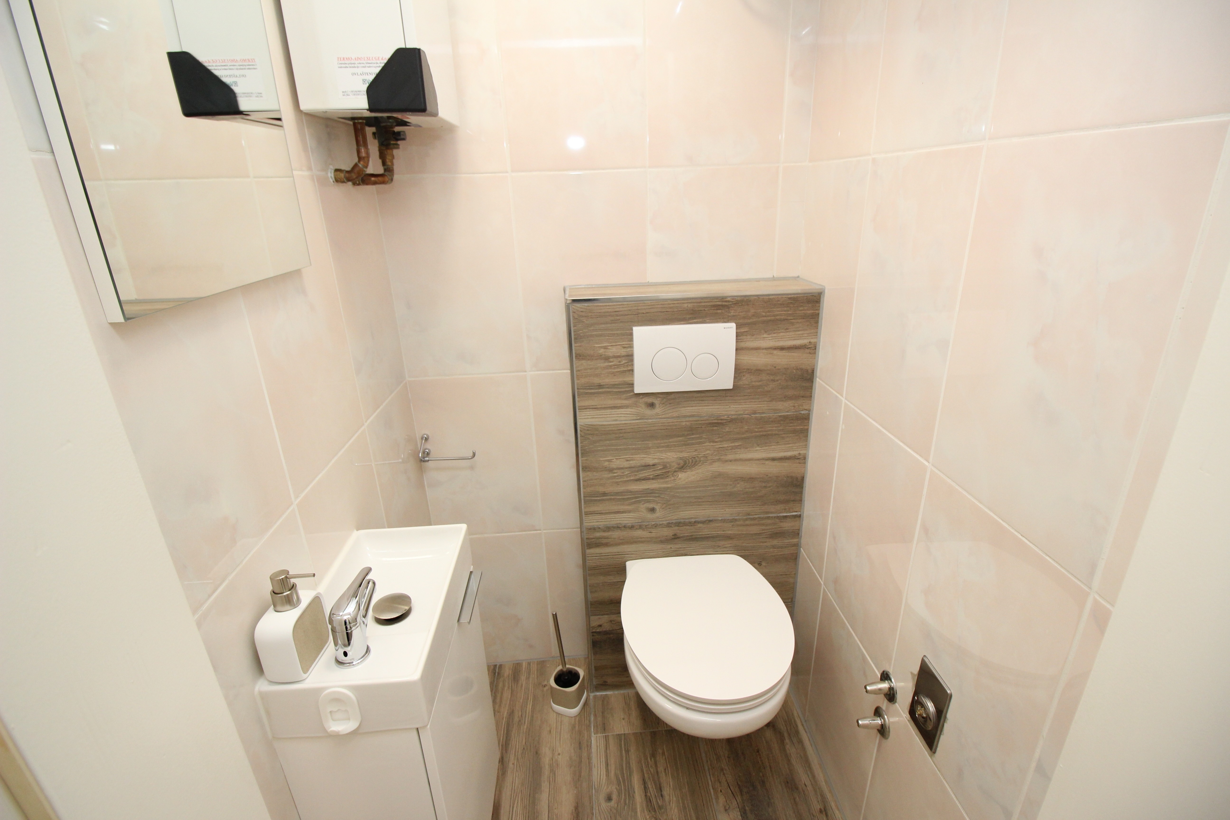 Two bedroom apartment with terrace and sea view Punat, Krk  A-a