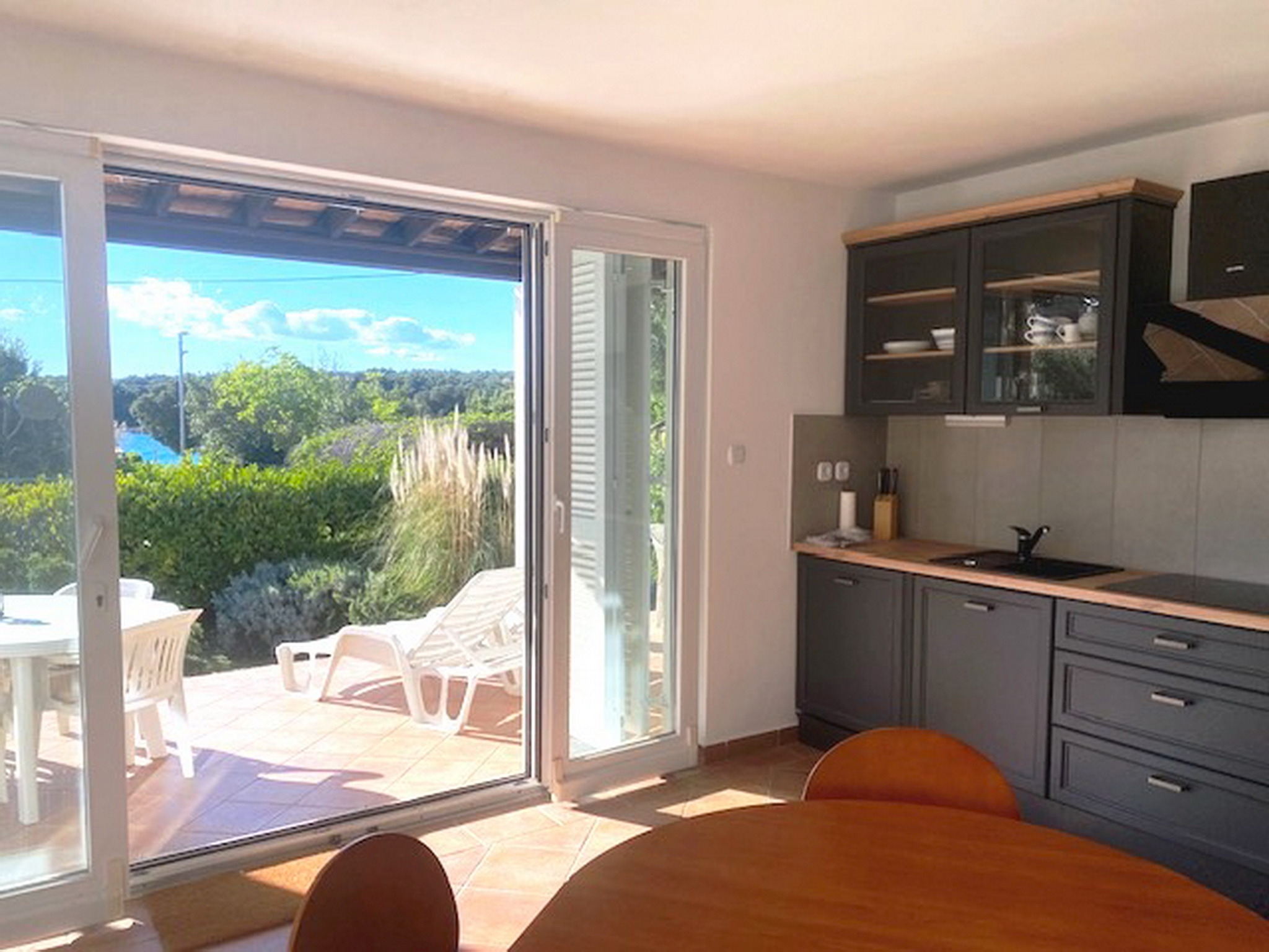 One bedroom apartment with terrace and sea view Punat, Krk (A-24183-c) One bedroom apartment with terrace and sea view Punat, Krk (A-24183-c)