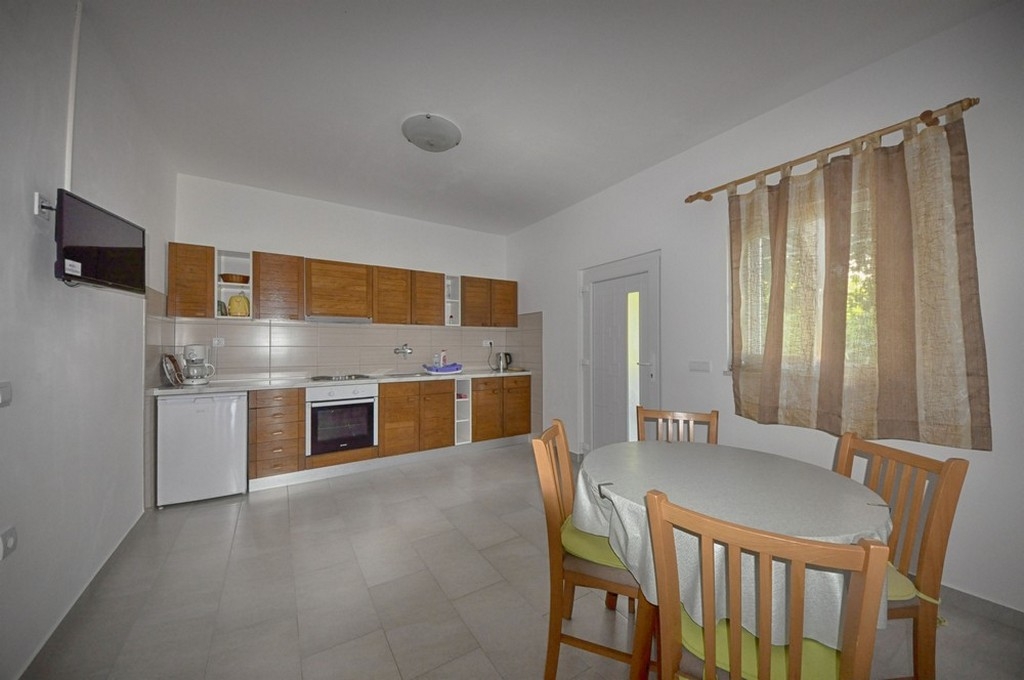 Two bedroom apartment with terrace and sea view Viganj, Pelješac (A-24189-a)