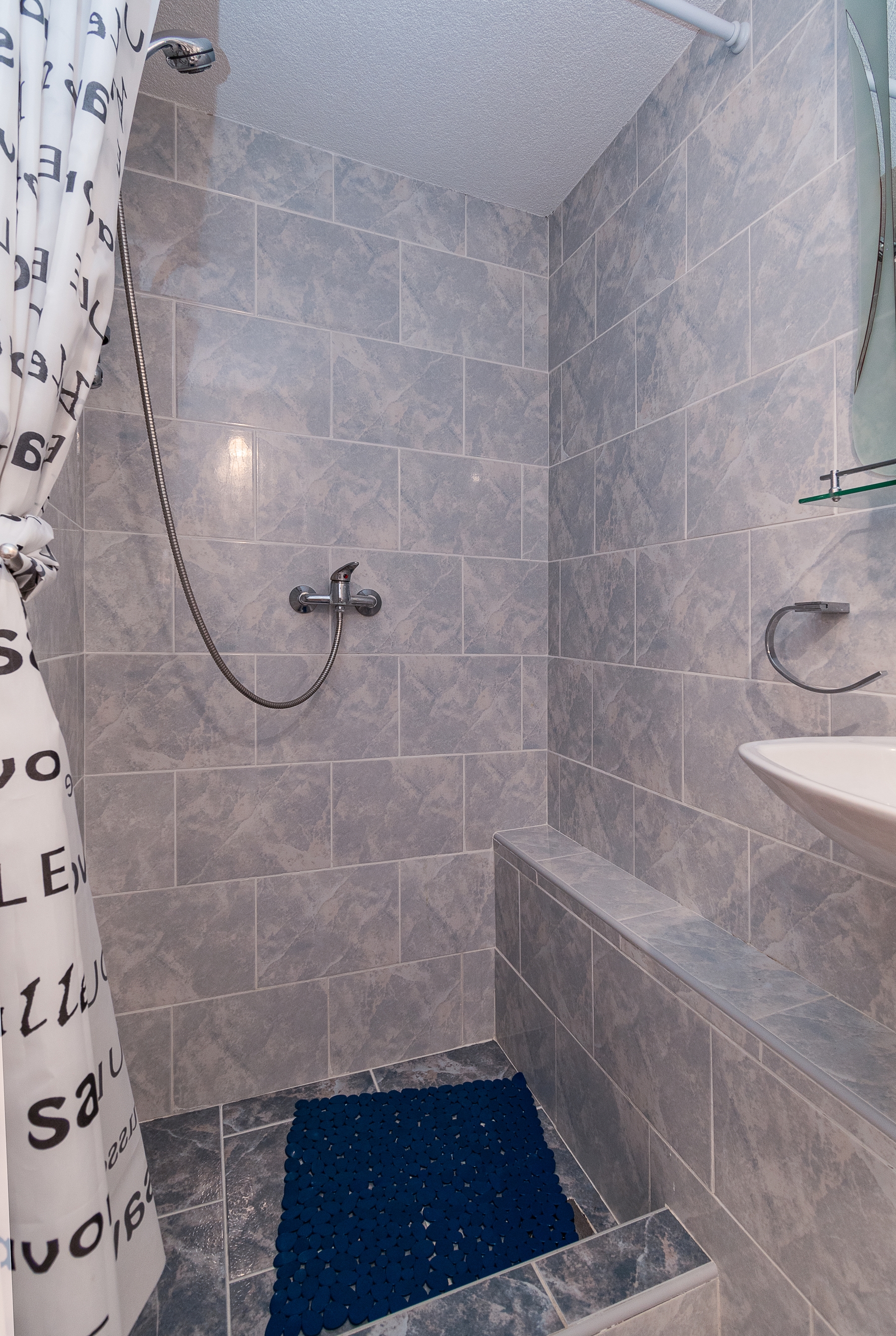 One bedroom apartment with air-conditioning Novi Vinodolski  A-d