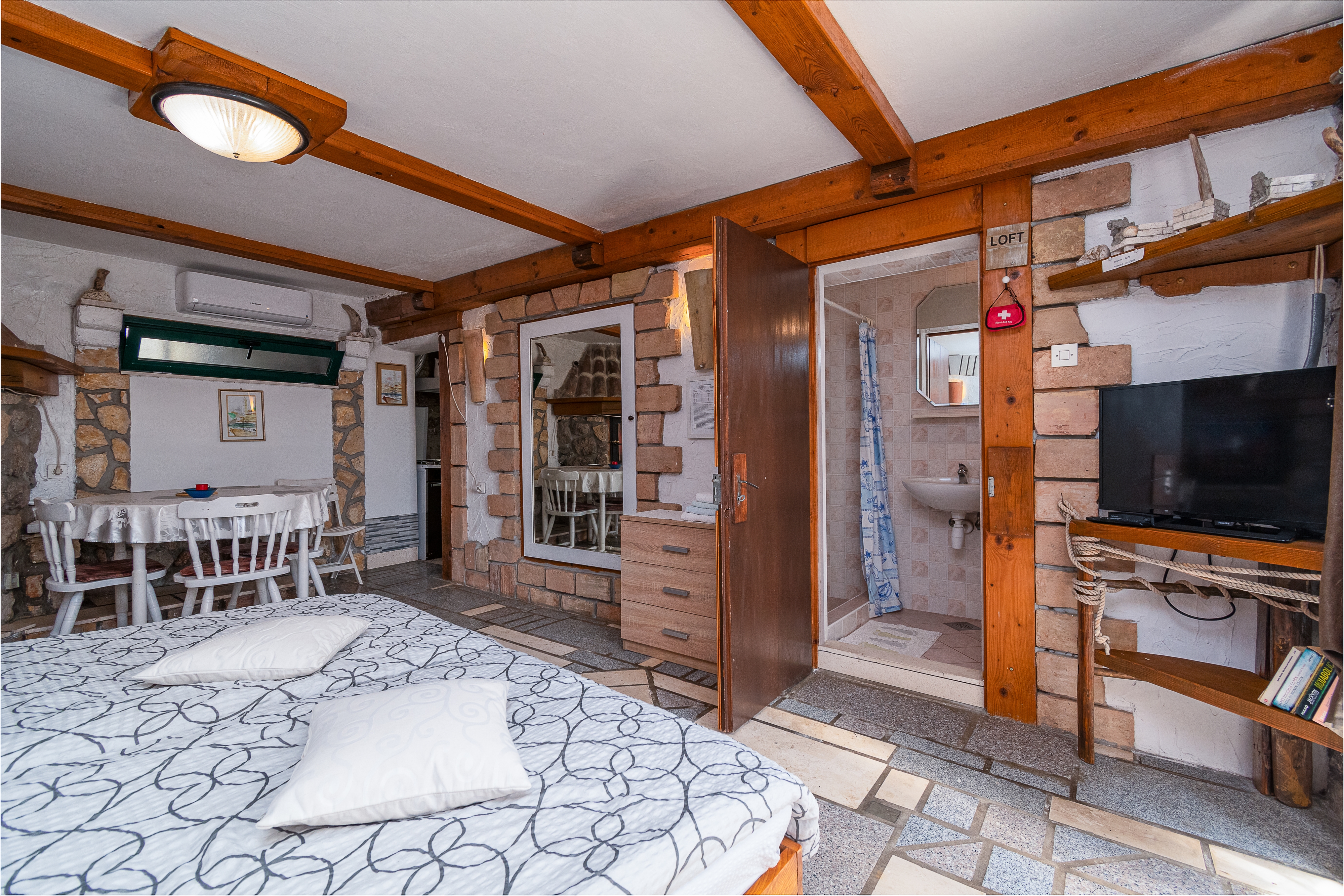 Top Novi Vinodolski Top Novi Vinodolski